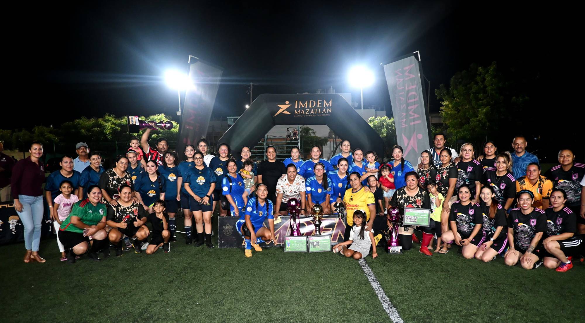 $!Le arrebata De la Costa la jefatura a Asefis en el Mamis Fut