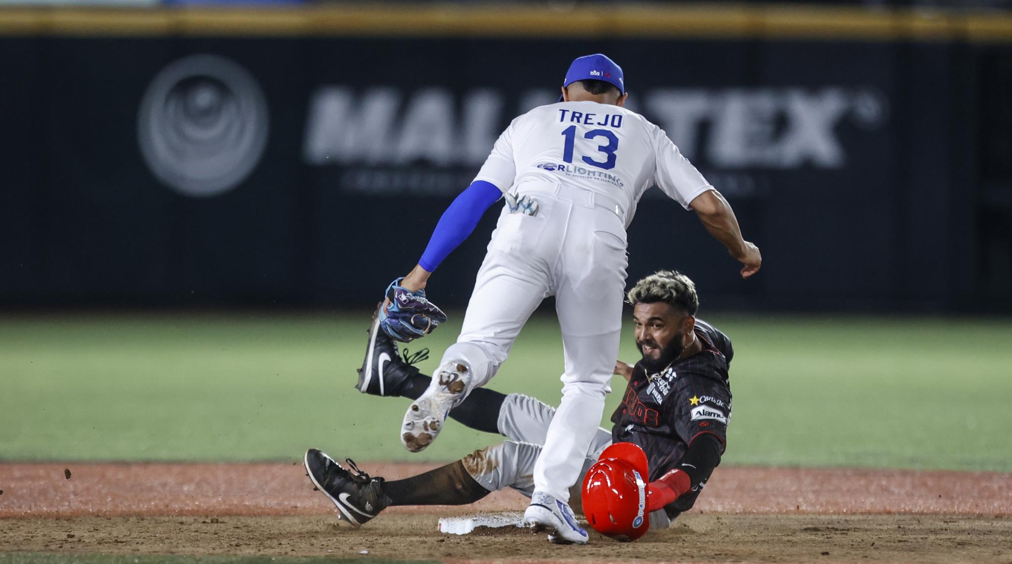 $!¡Arranque que ilusiona! Venados remonta y vence a Charros