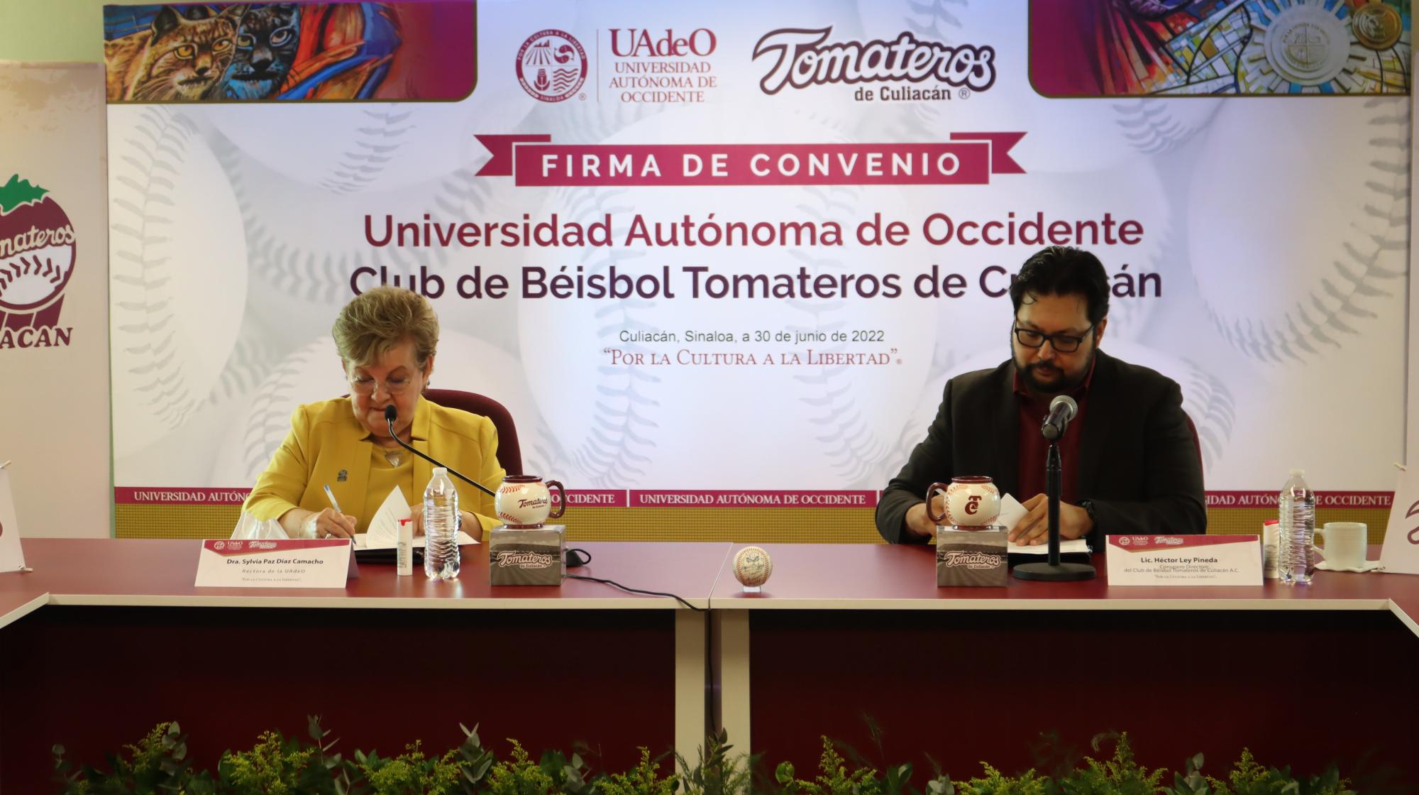 $!Tomateros de Culiacán firma convenio de cooperación con la UAdeO