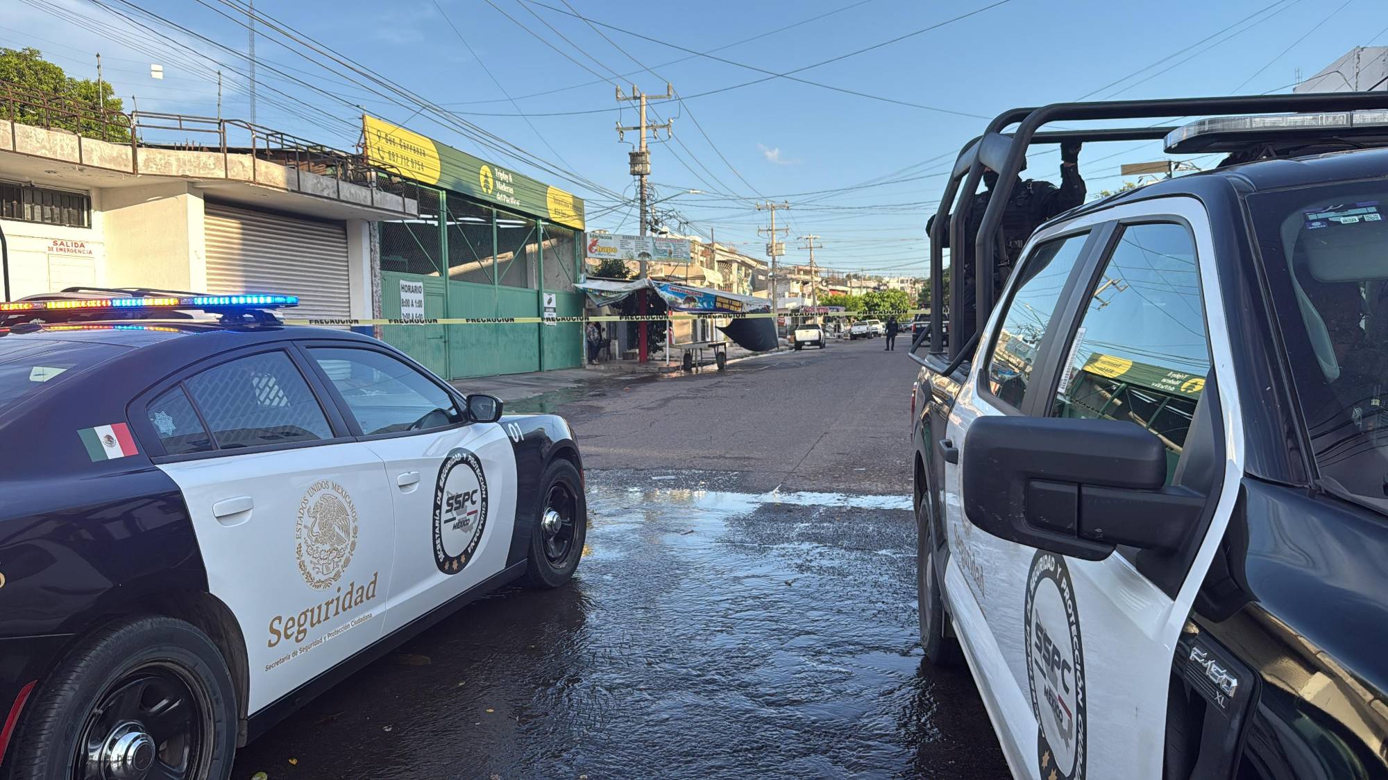 $!Balean a un hombre y lo asesinan en la avenida Venustiano Carranza, en Culiacán