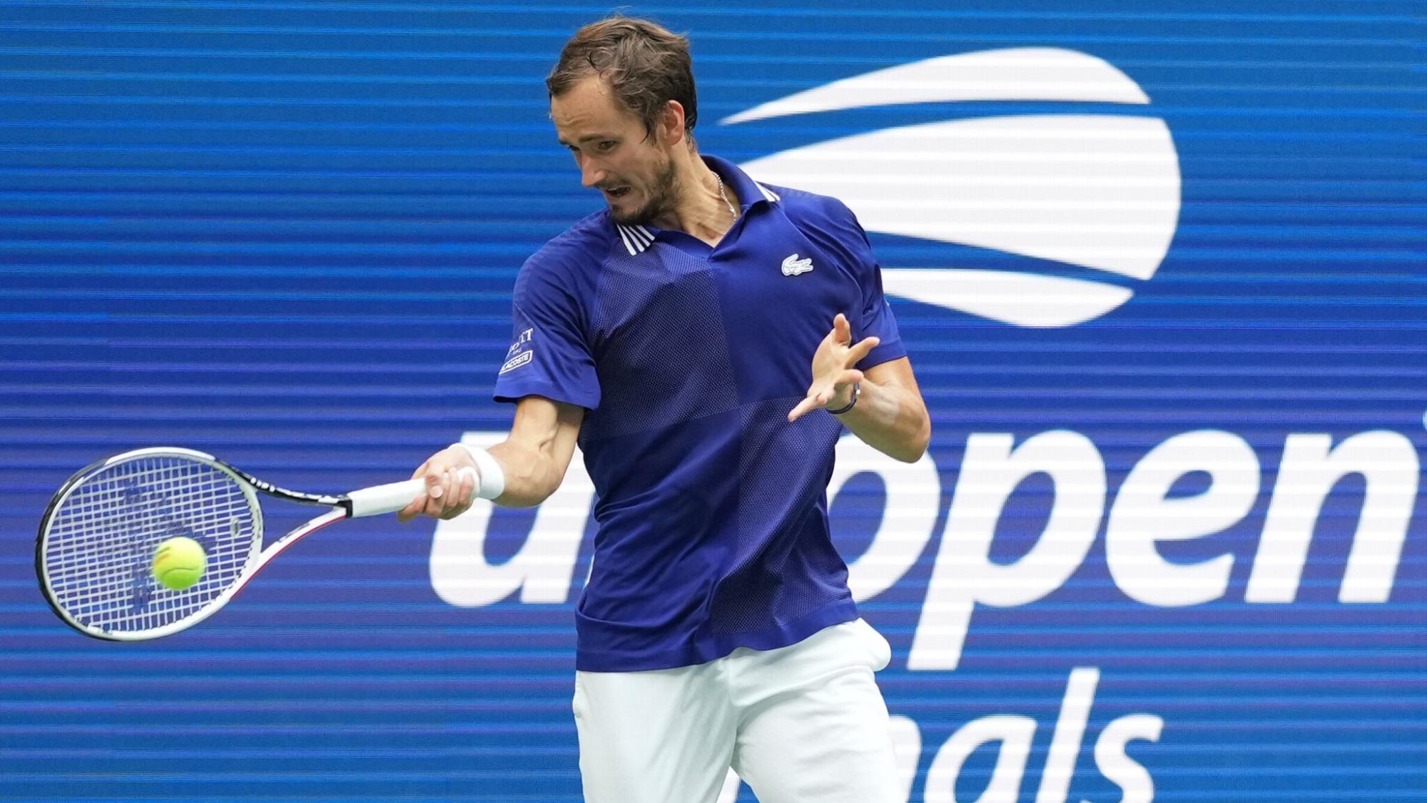 $!Daniil Medvedev frustra la hazaña de Novak Djokovic y es el campeón del US Open