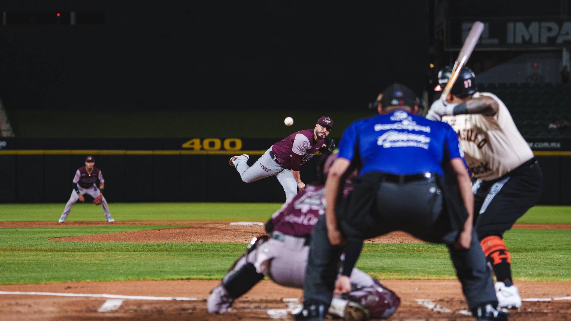$!Con un Manny Barreda efectivo, Tomateros se lleva el primero del Clásico de la LMP