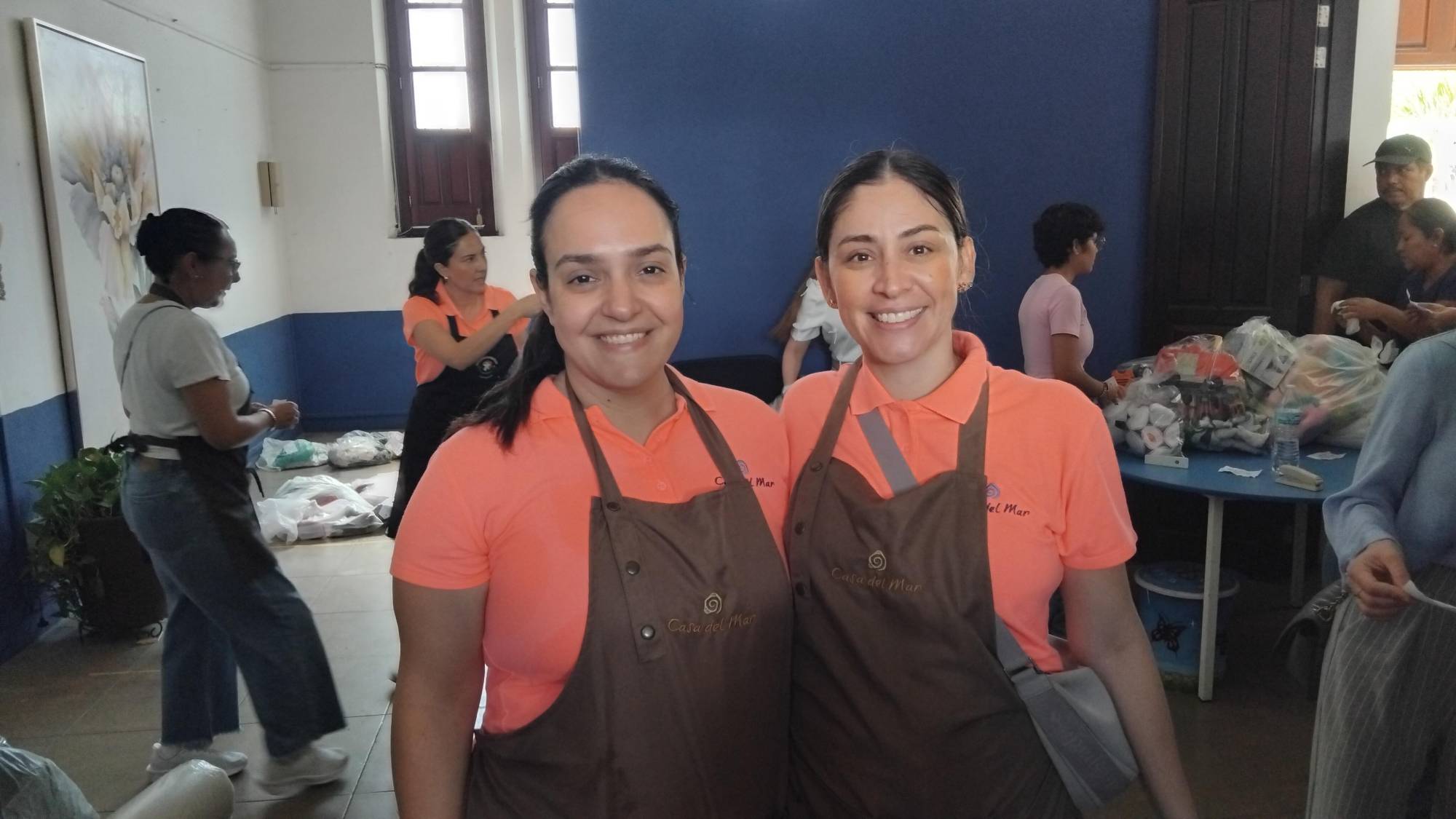 $!Paulina Vega y Julia Torres.