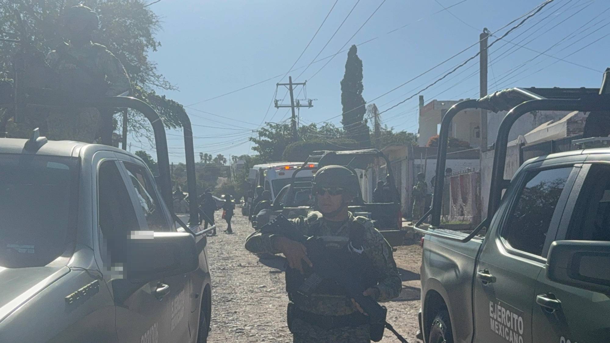 $!Ataque armado deja tres muertos y un herido en la Colonia Lázaro Cárdenas, en Culiacán