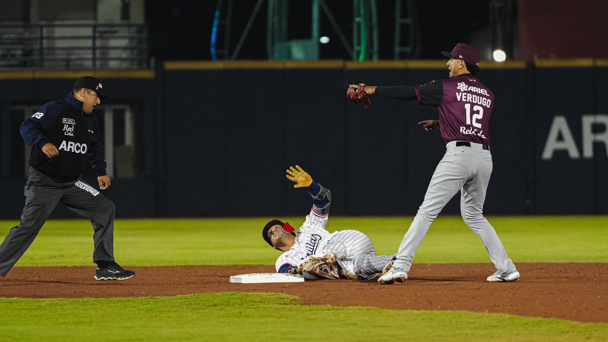 $!El pitcheo de Águilas silencia a Tomateros en la frontera