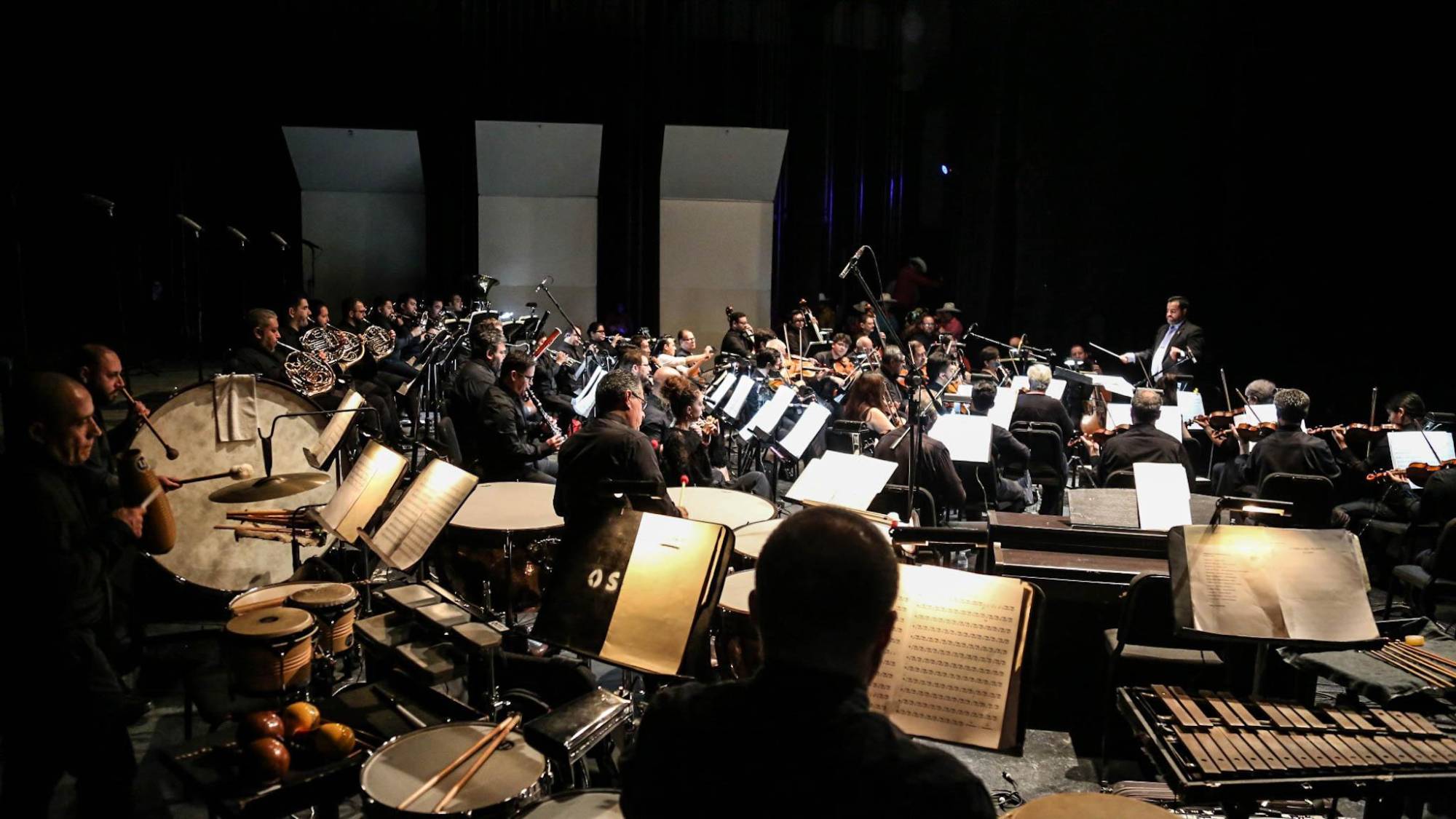 $!Samuel Murillo dirigió el concierto de la OSSLA.