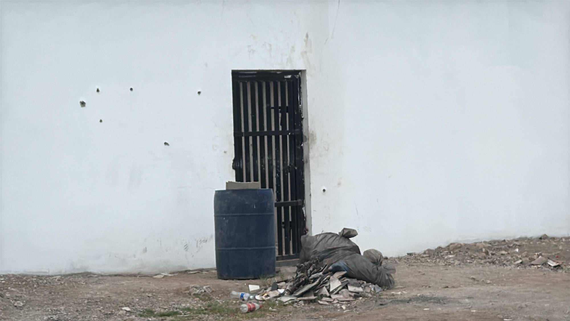 $!Balean un domicilio de la Adolfo López Mateos, en Culiacán; no registran heridos