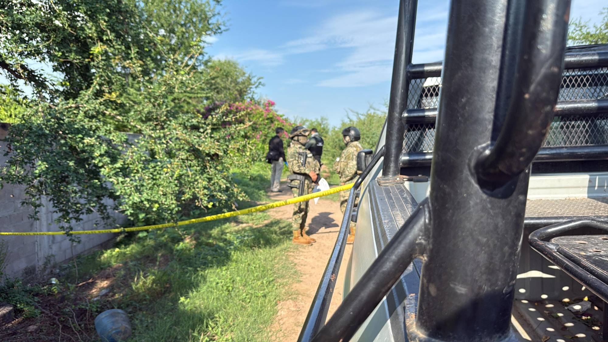 $!Localizan hombre asesinado a balazos a las orillas de un canal de Bachigualato, en Culiacán