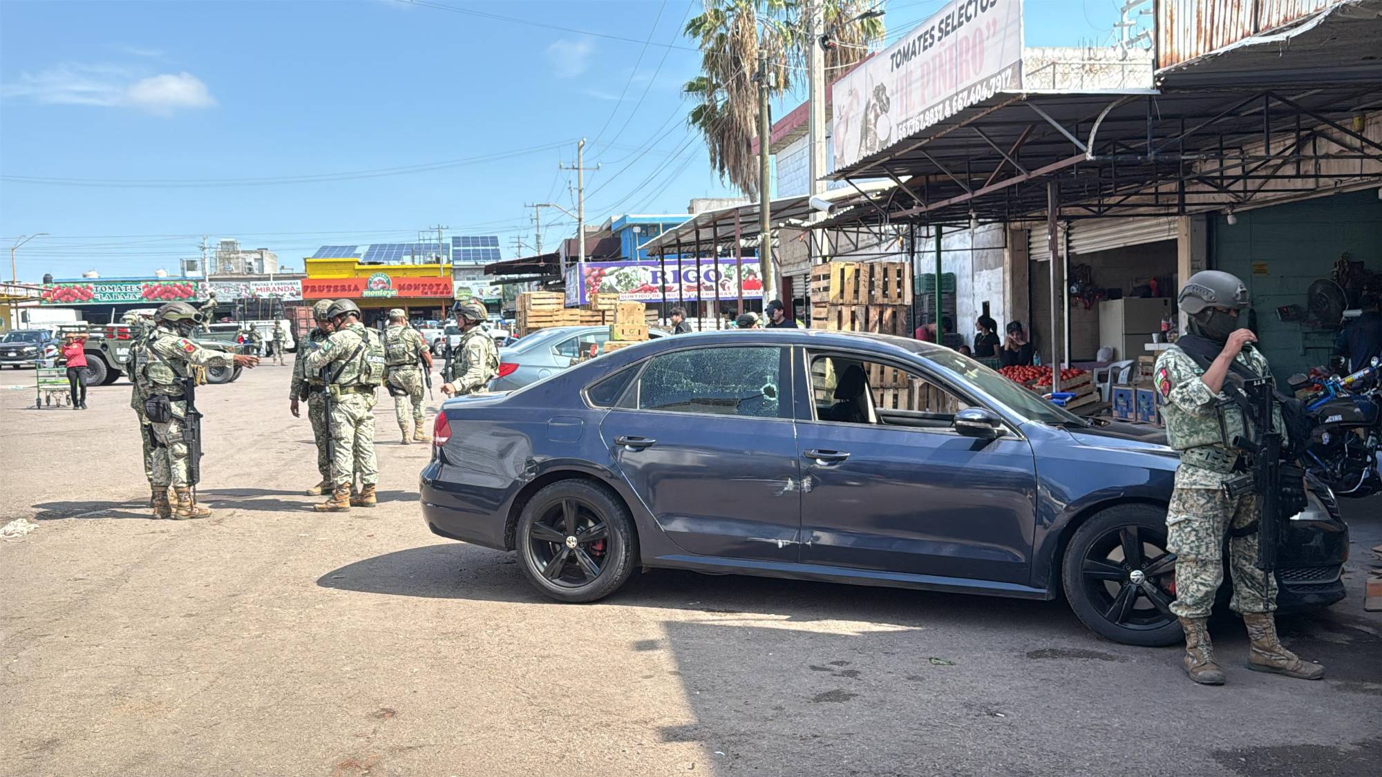 $!Ataque a balazos en el Mercado de Abastos de Culiacán deja dos heridos