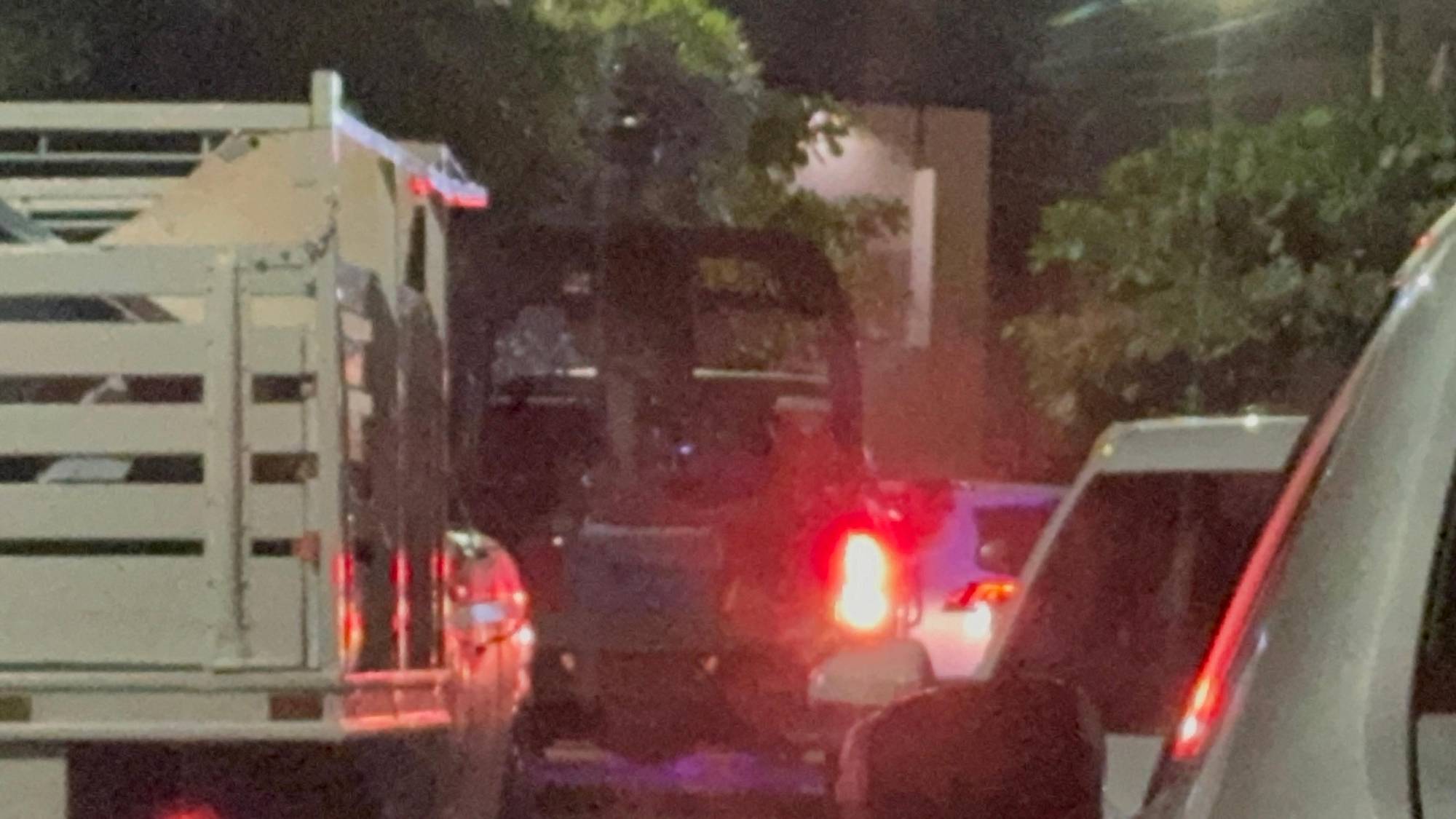 $!Tras persecución en Tres Ríos, reportan presunto allanamiento y despliegan búsqueda en colonia Chapultepec, en Culiacán