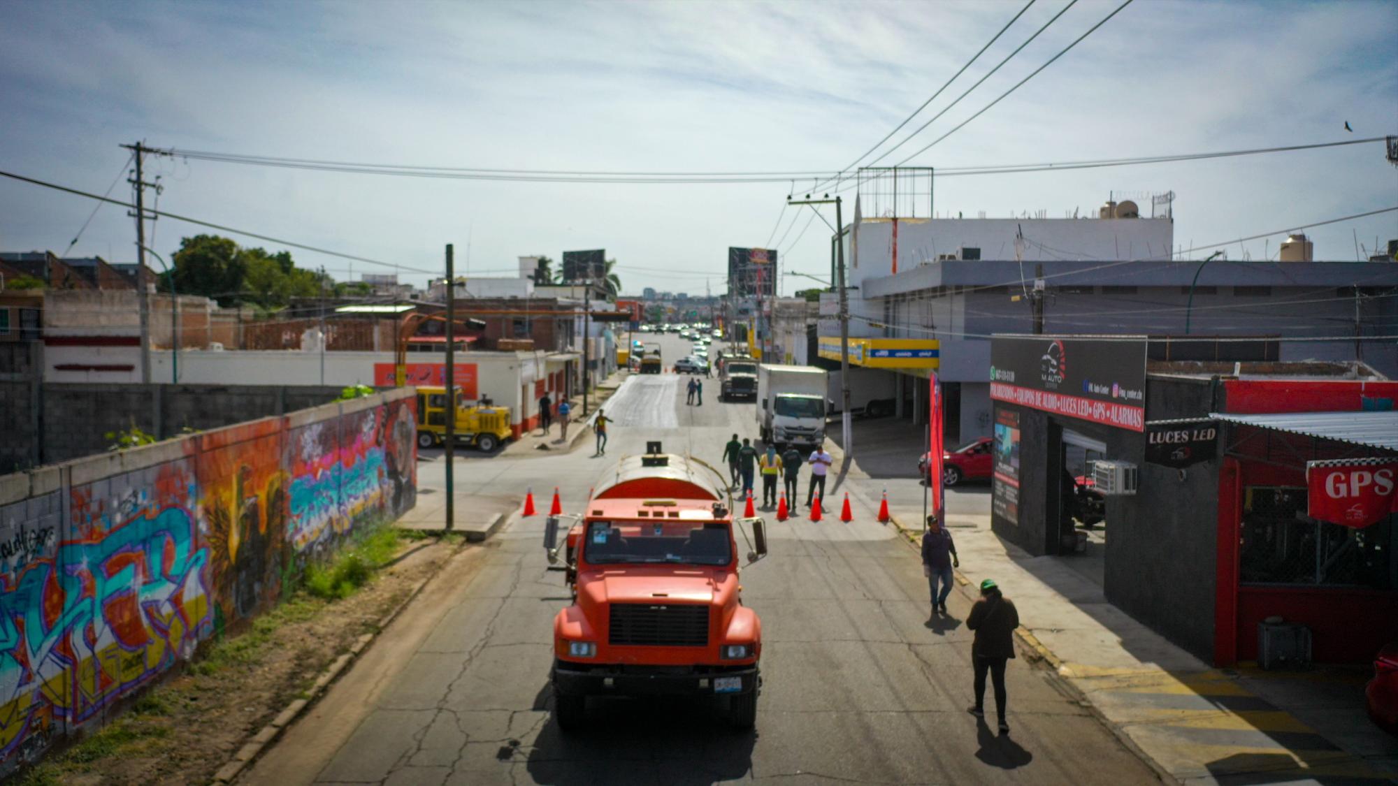 $!Arrancan obras de reencarpetado en avenida Nicolás Bravo, en Culiacán