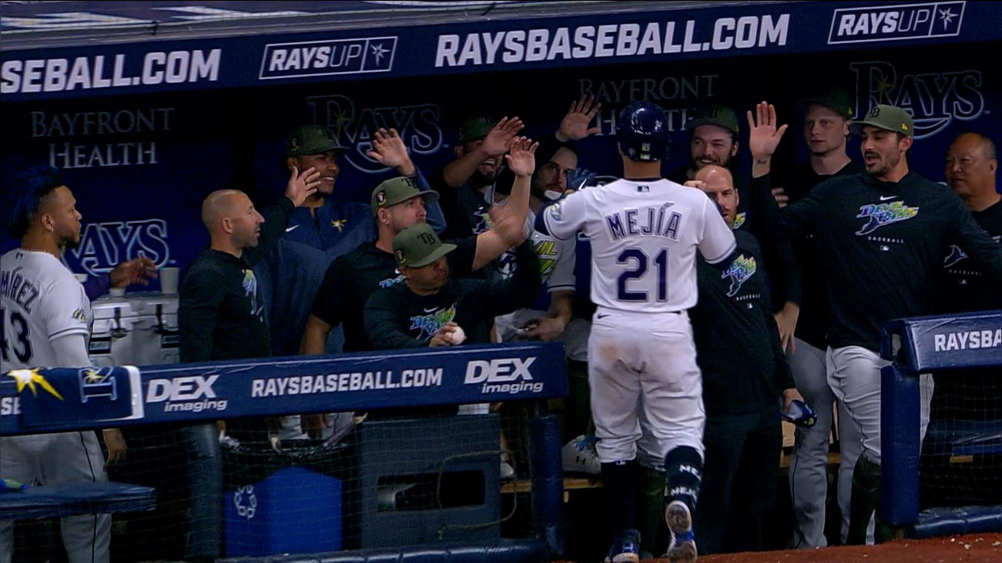 $!De la mano de McClanahan, Rays ganan duelo de pitcheo a Cerveceros