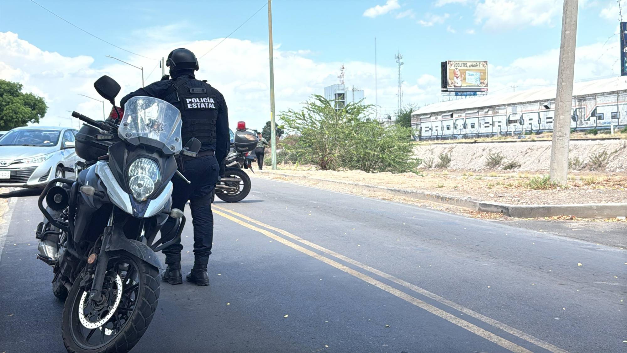 $!Encuentran hombre sin vida y con huellas de violencia por detrás de unas canchas de béisbol en Culiacán