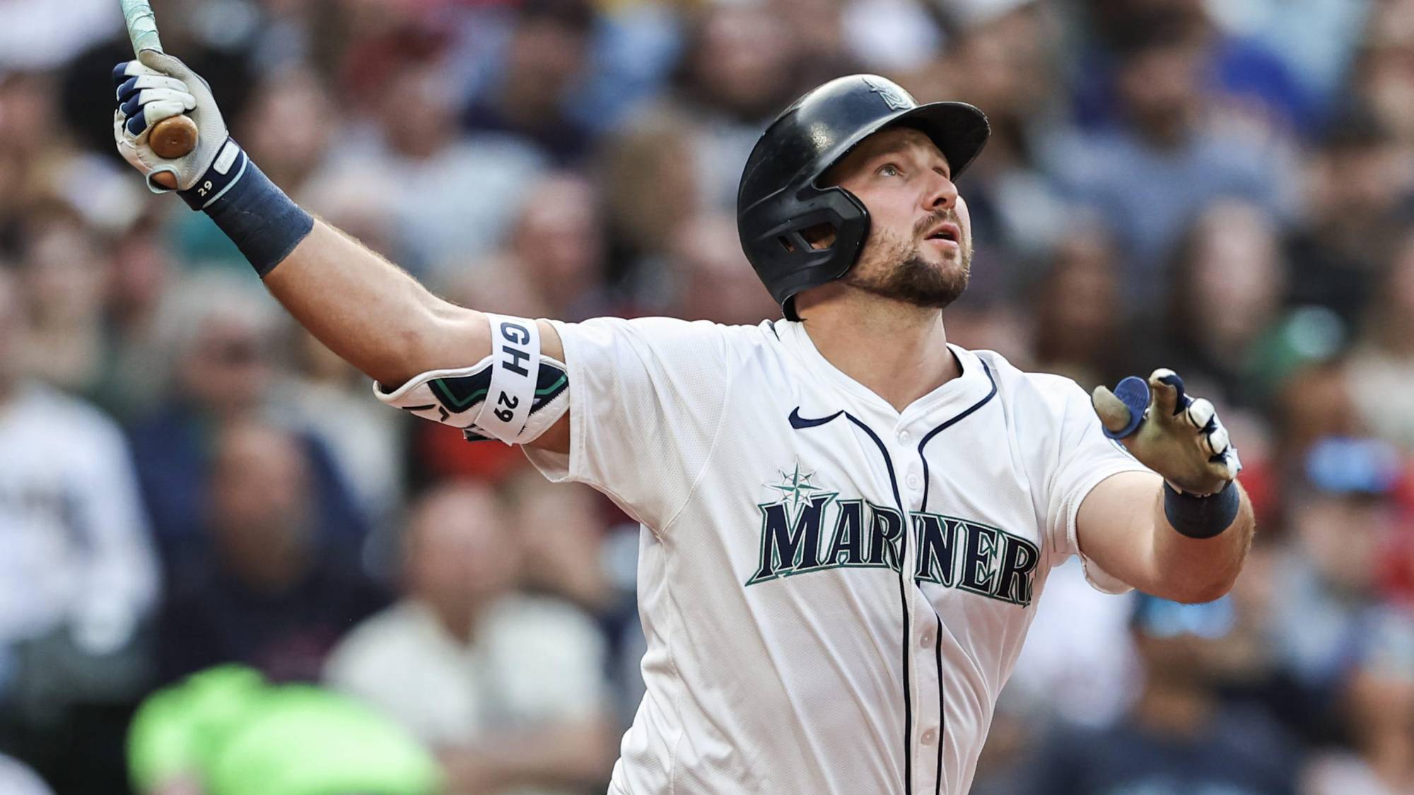 $!A fuerza de trueno, Raleigh y Soto son los Jugadores del Mes, entre los otros premiados