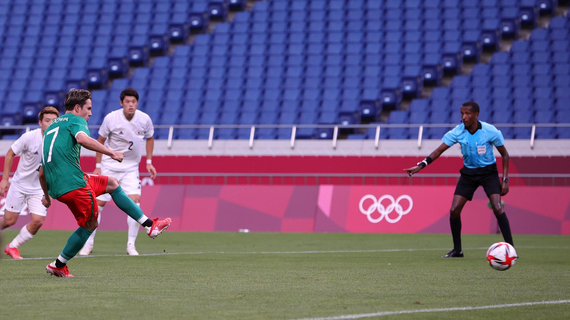 $!México reclama el bronce en el futbol olímpico; vence 3-1 a Japón
