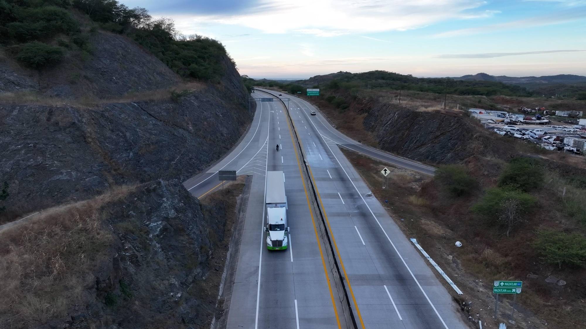 $!El verano en Mazatlán se fortalece gracias a la confianza del turismo nacional