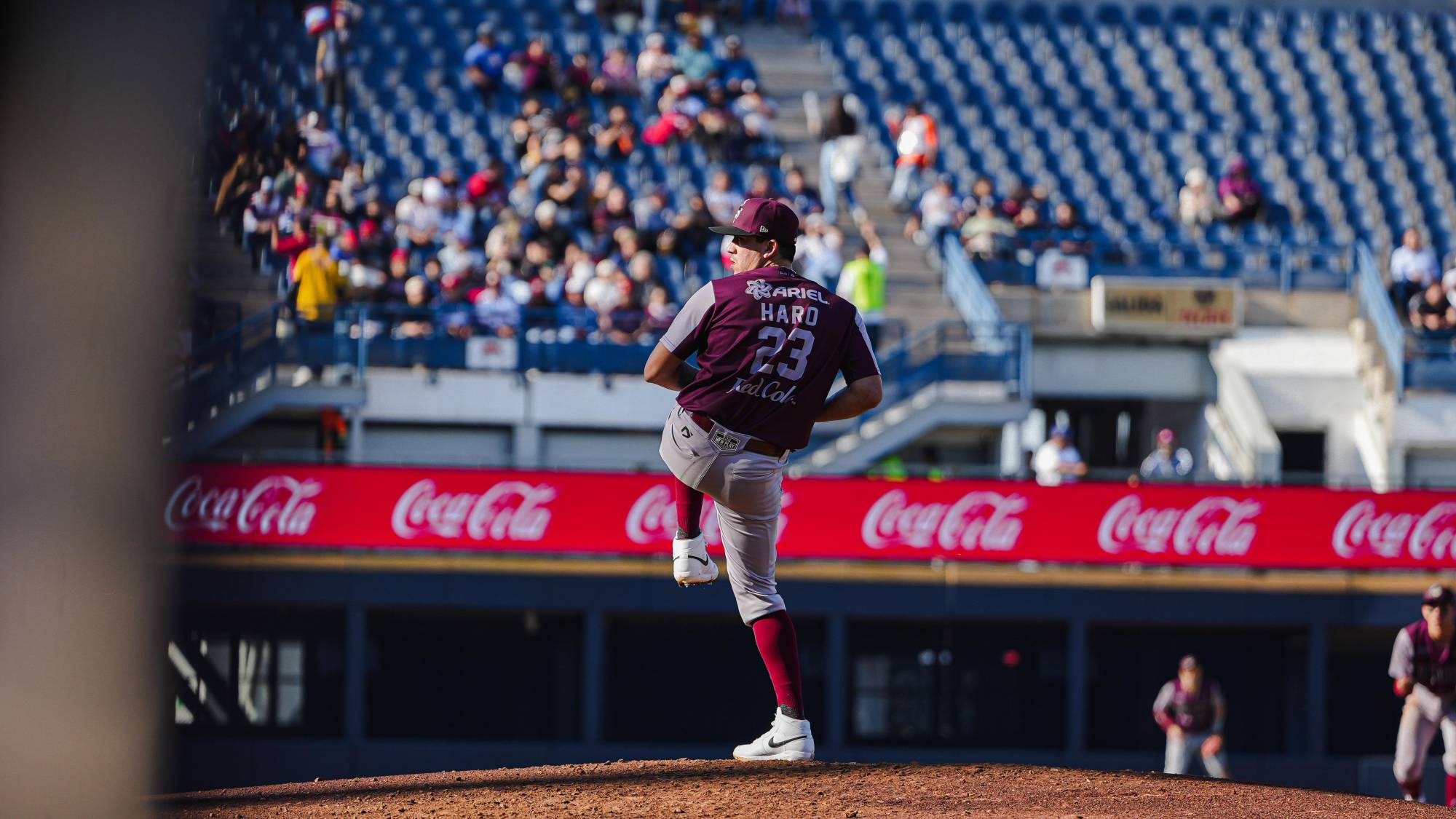$!Tomateros rompen el empate y vencen a Águilas en el primero de la doble cartelera