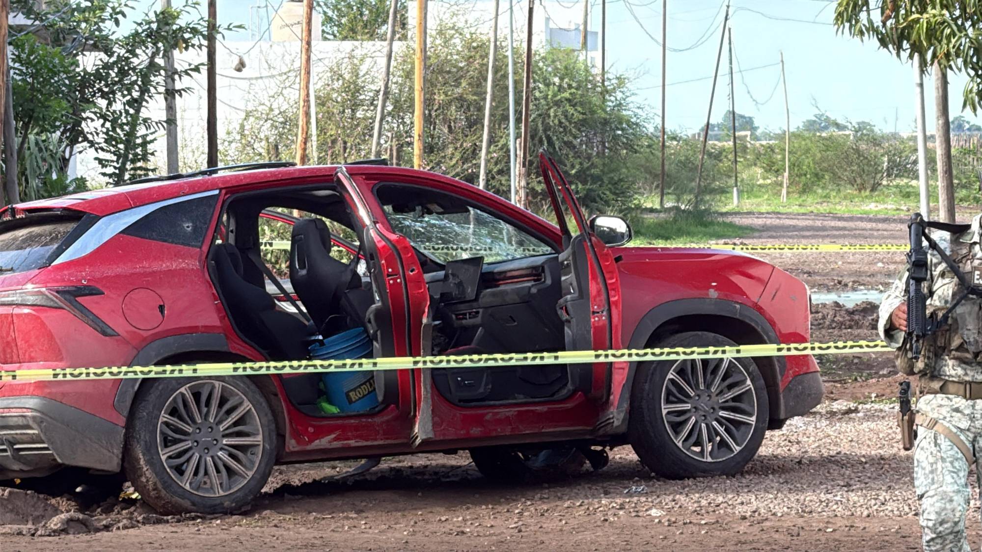 $!Enfrentamiento contra militares deja dos civiles abatidos en la sindicatura de Villa Juárez, en Navolato