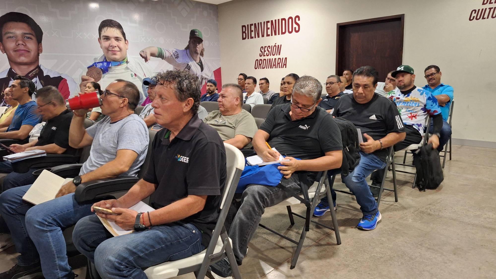 $!Sinaloa impulsa el beisbol 5 en escuelas con primera capacitación estatal