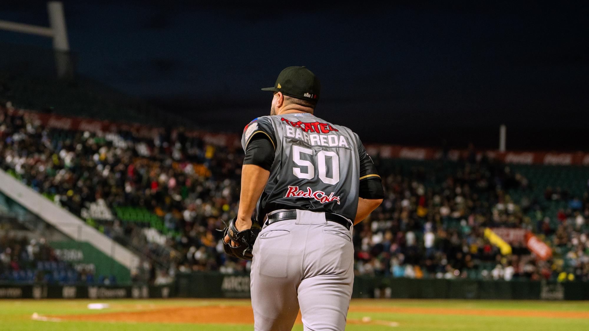 $!La ofensiva de Tomateros de Culiacán luce sobre Cañeros de Los Mochis