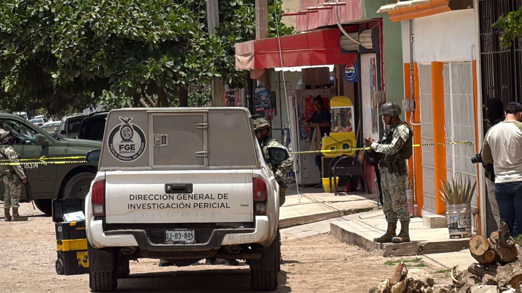 $!Balean un domicilio de la Adolfo López Mateos, en Culiacán; no registran heridos