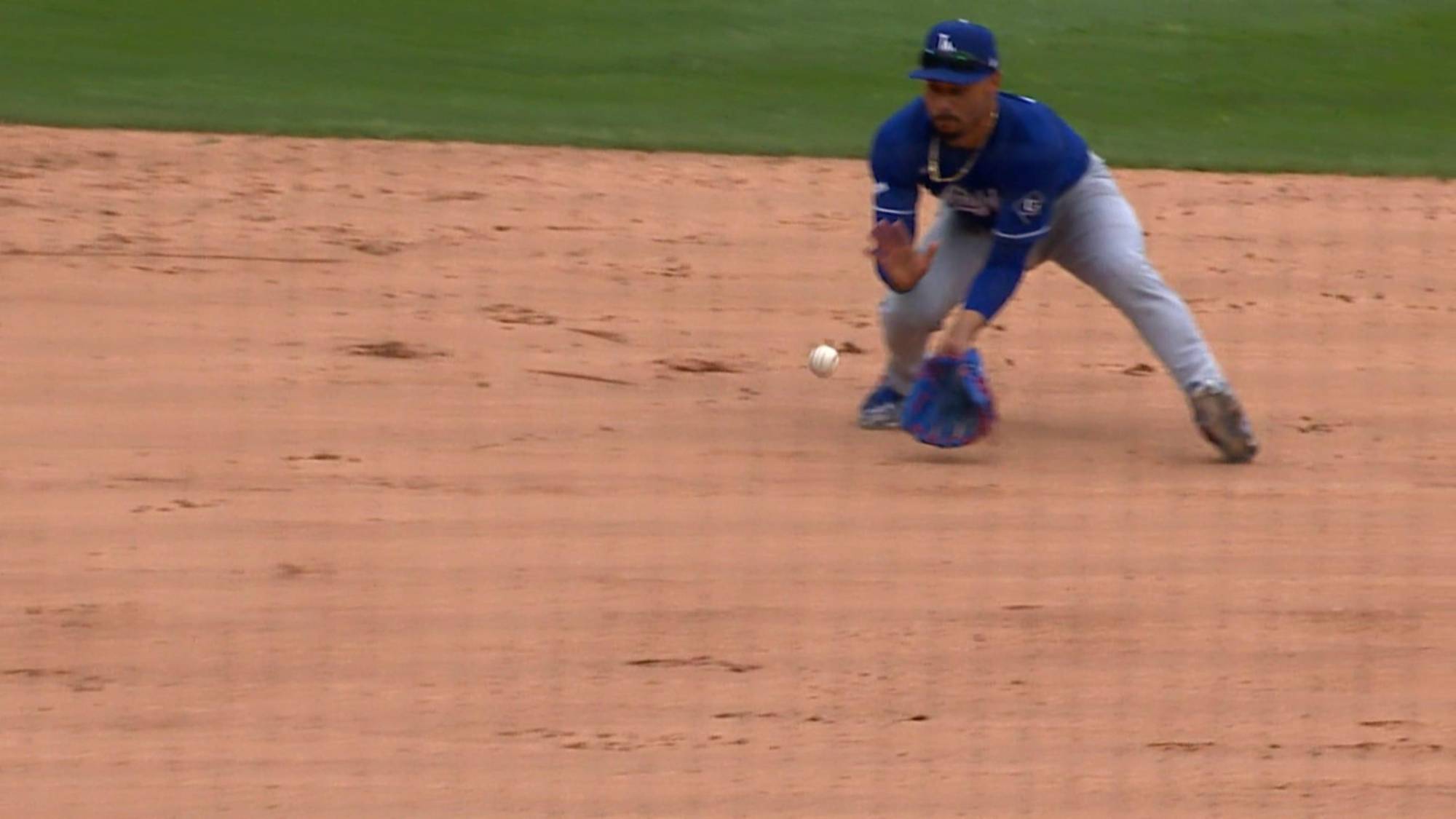 $!Yamamoto pierde el juego perfecto y el sin hit en los últimos dos innings