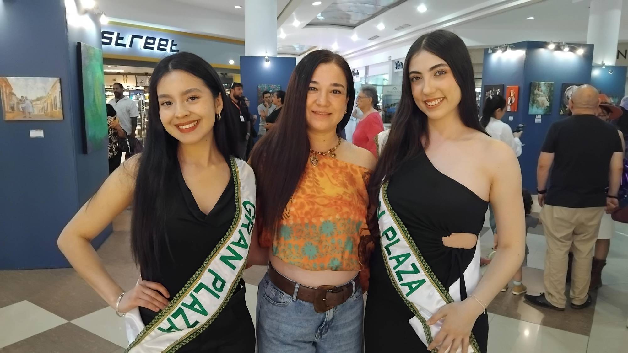 $!Edith Orovel, Adriana Osuna y Arlette Lizárraga.