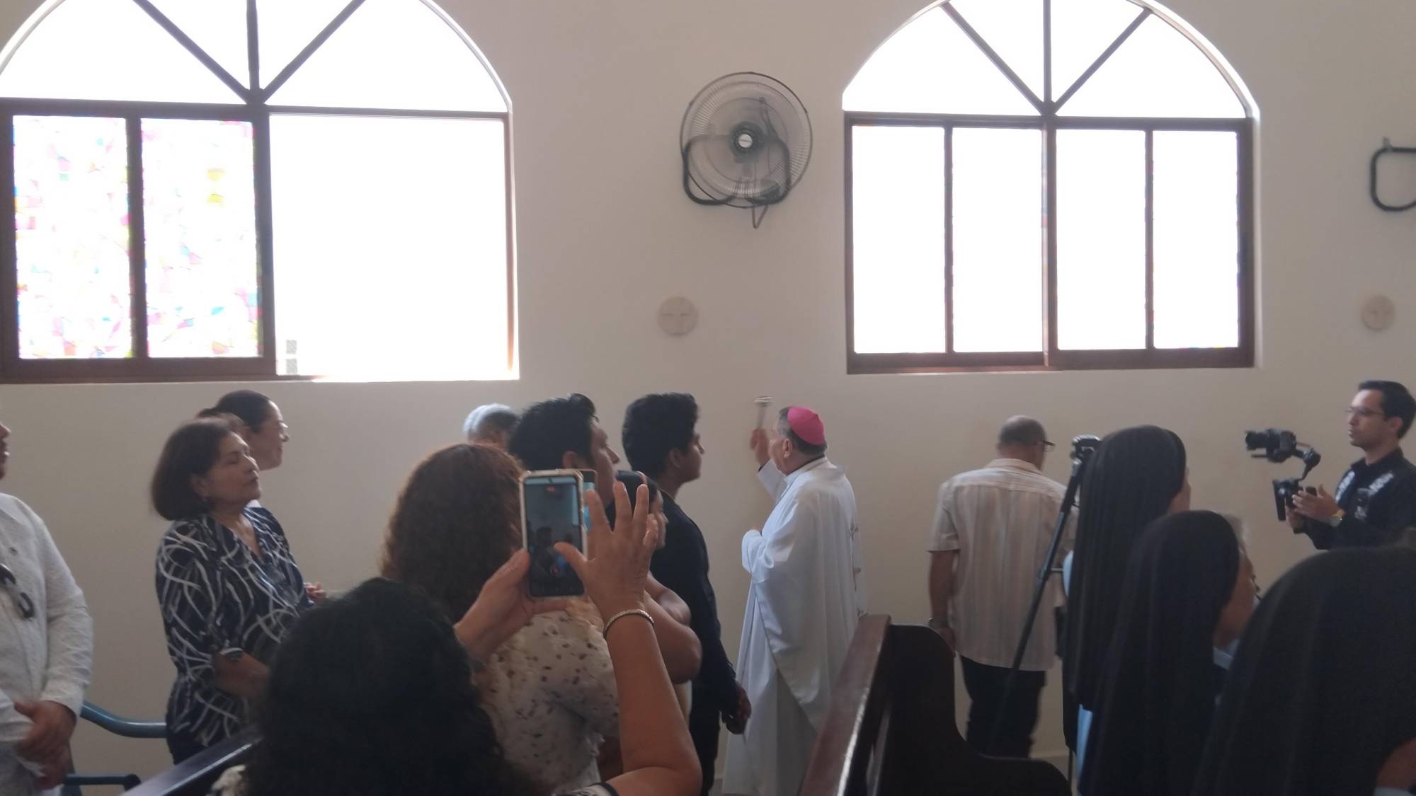 $!Decenas de asistentes acompañaron a las Misioneras de Cristo Niño en esta celebración especial.