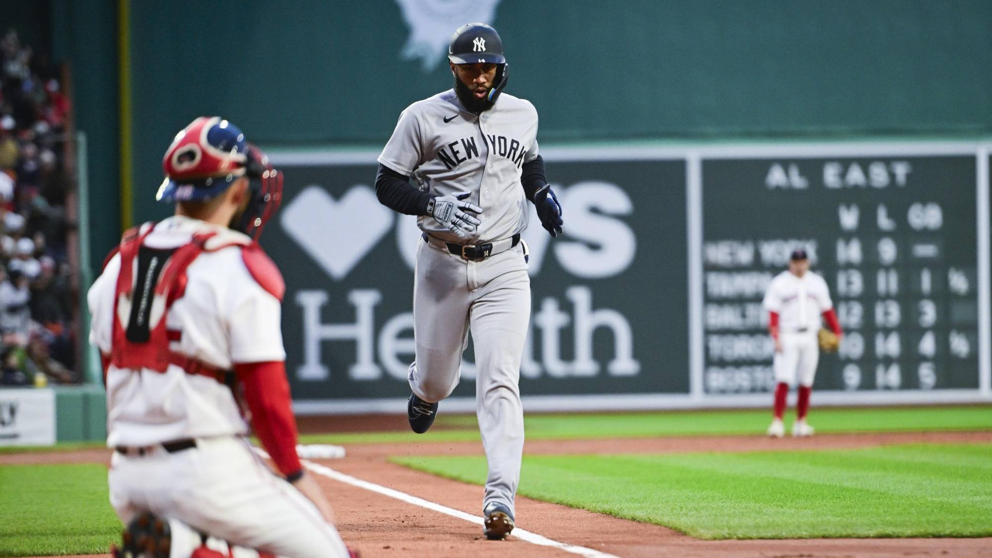 $!Yanquis se quedan a un out de una histórica tercera blanqueada con una joya de Fried