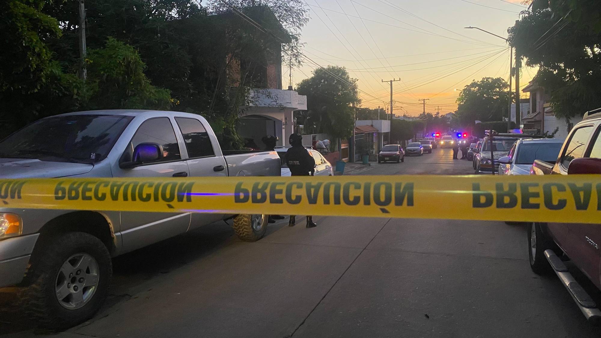 $!Ataque armado deja una mujer herida y varias viviendas baleadas en la colonia Morelos, en Culiacán