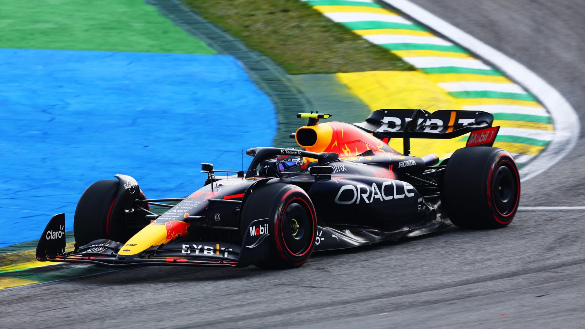 $!Checo Pérez es séptimo en el Gran Premio de Brasil; Verstappen se niega a ayudarle