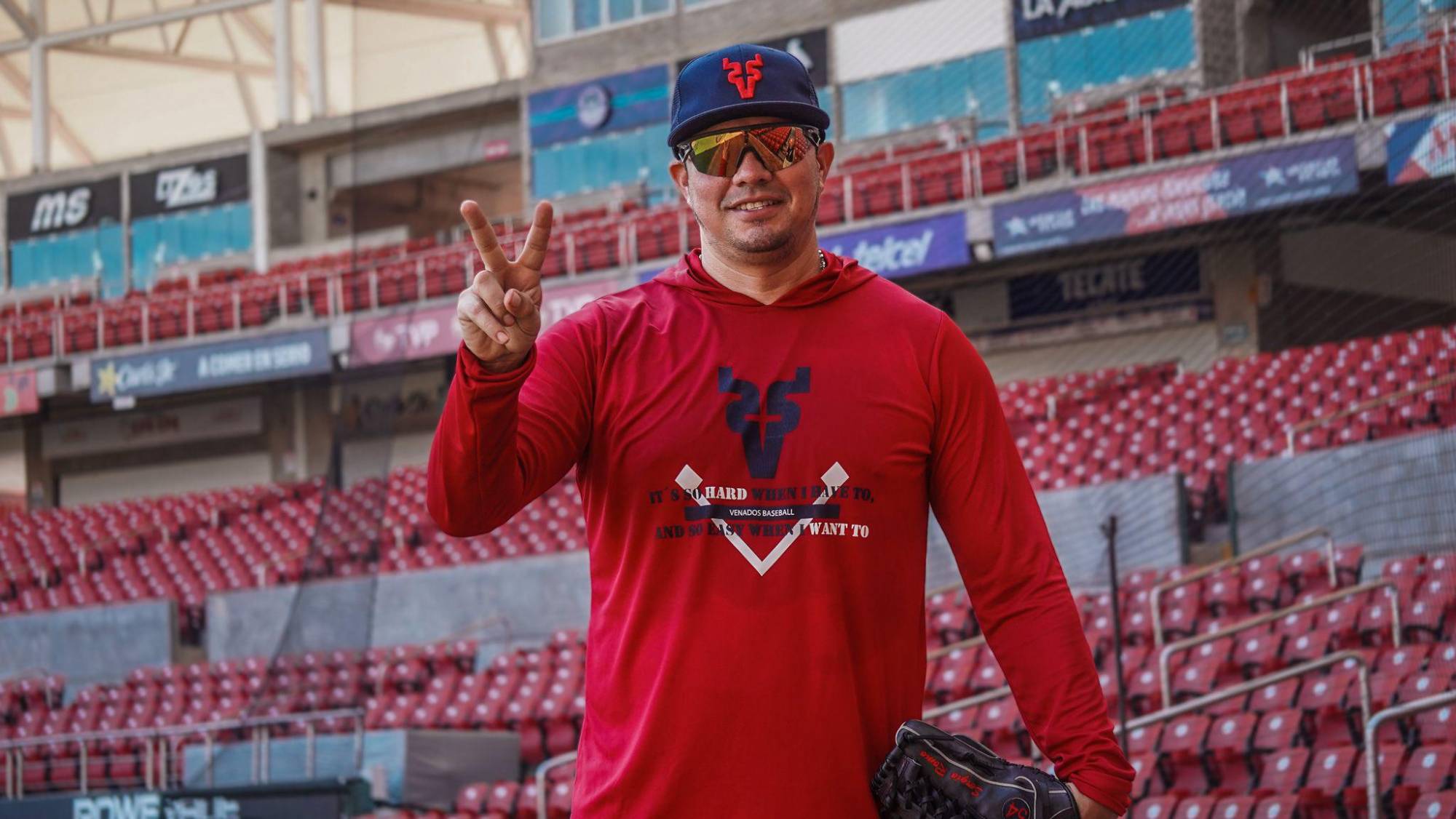 $!Estoy muy cómodo en Mazatlán, la afición me ha cobijado: Manuel Flores