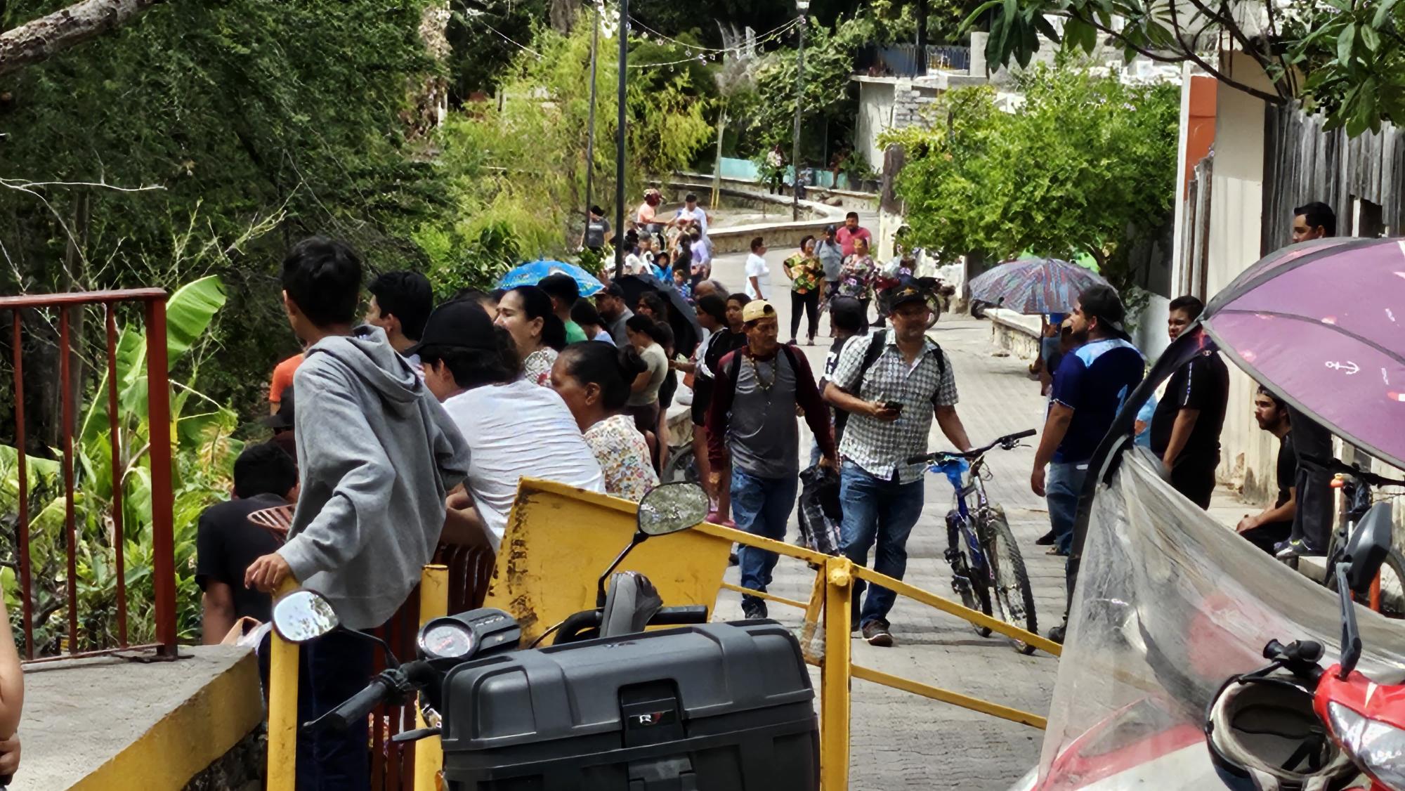 $!Consterna a rosarenses desaparición de menor en aguas de la Laguna de El Iguanero