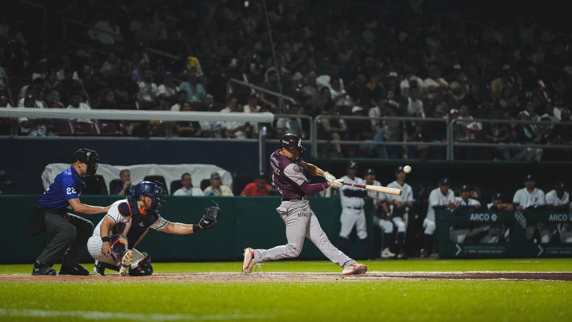 $!Tomateros son exhibidos por Jaguares y caen 9-3 en Nayarit