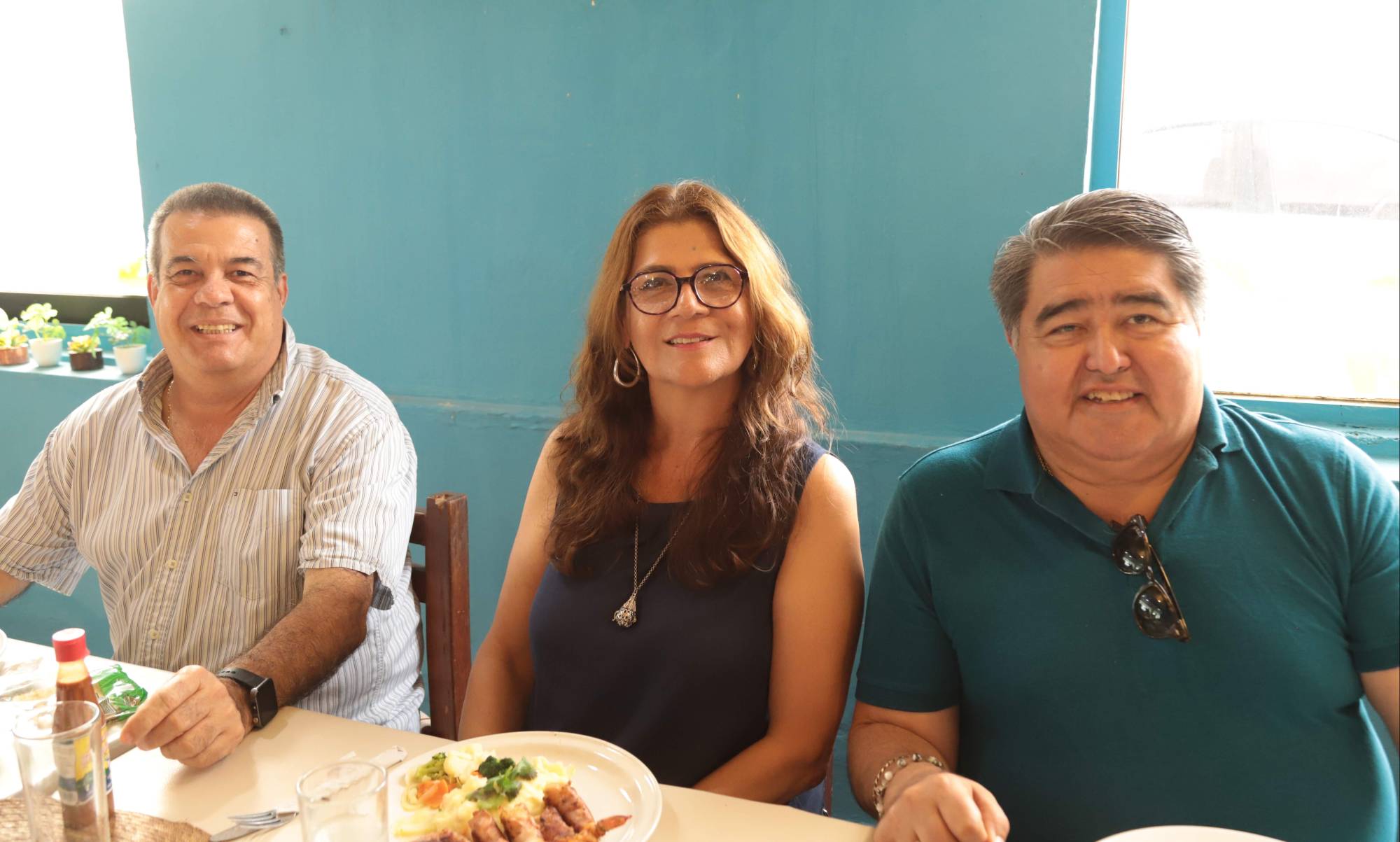 $!Mario Reyes, Sonia Montiel y Arturo Reyes.