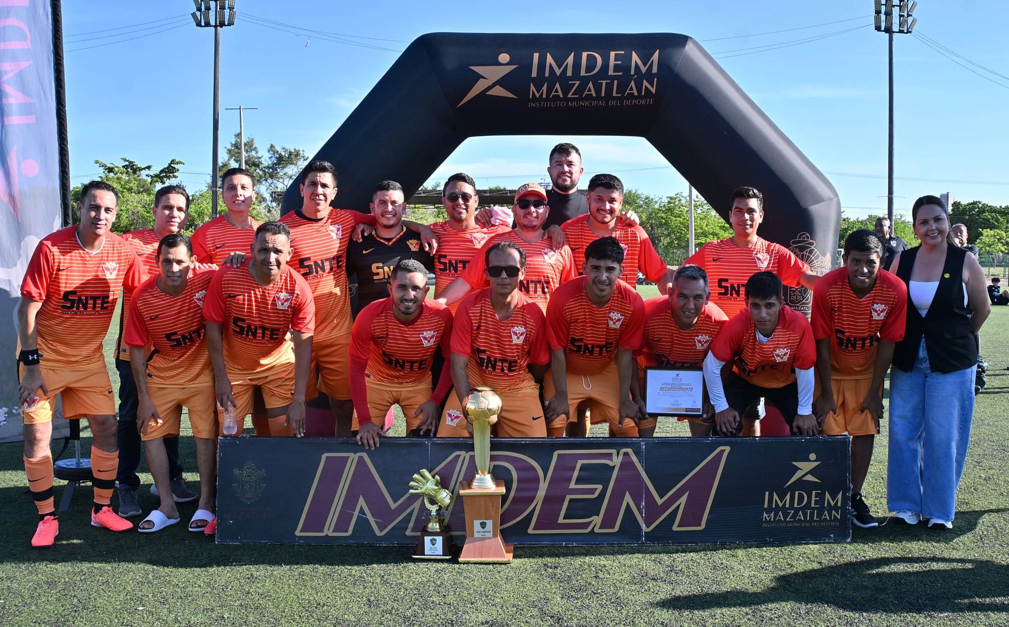 $!Confirma Pata Salada su hegemonía en la Liga Burócrata ISSSTE-FETSE