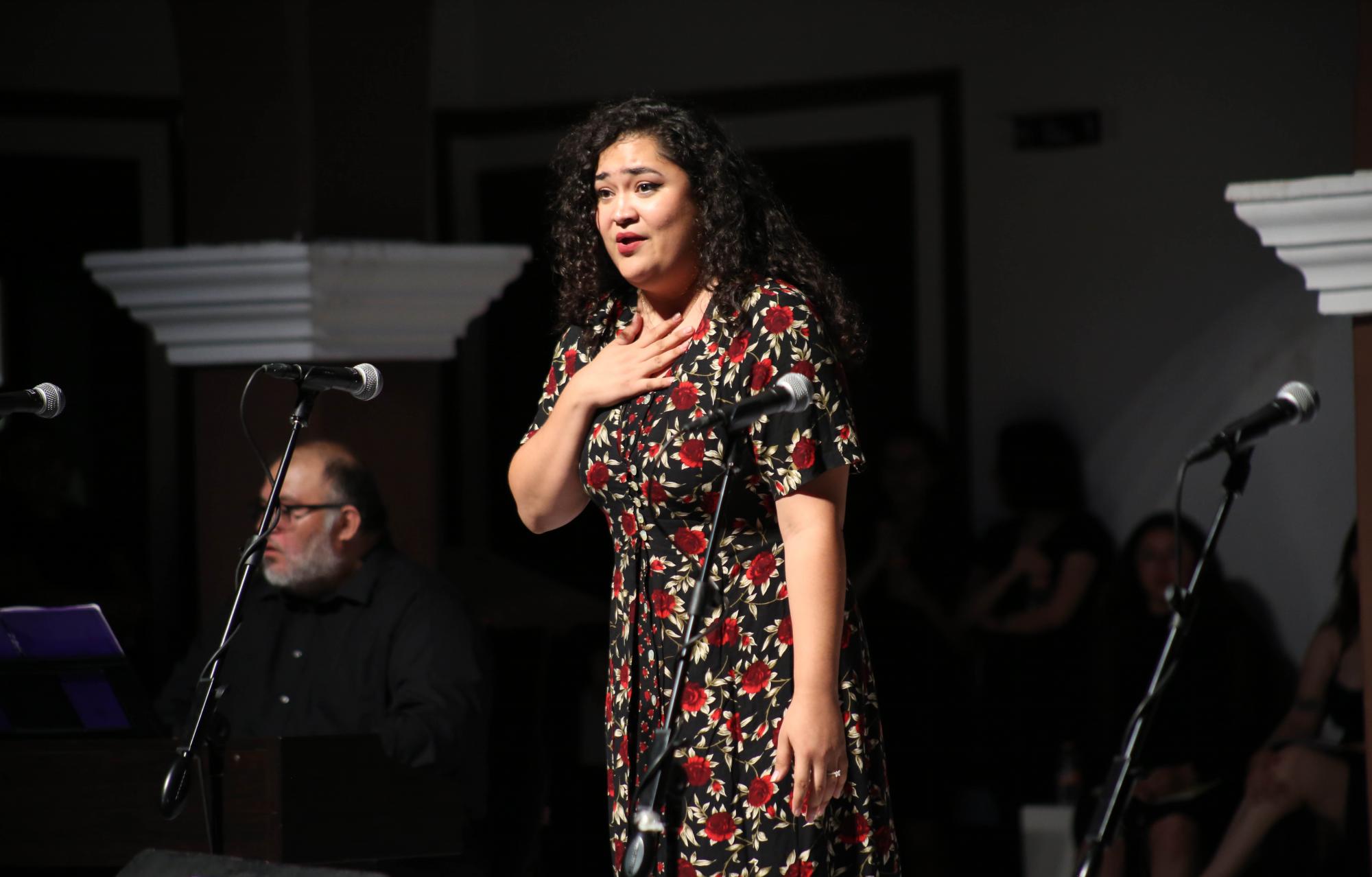 $!Brindan velada grupos corales y Ensamble Vocal de la ESUM