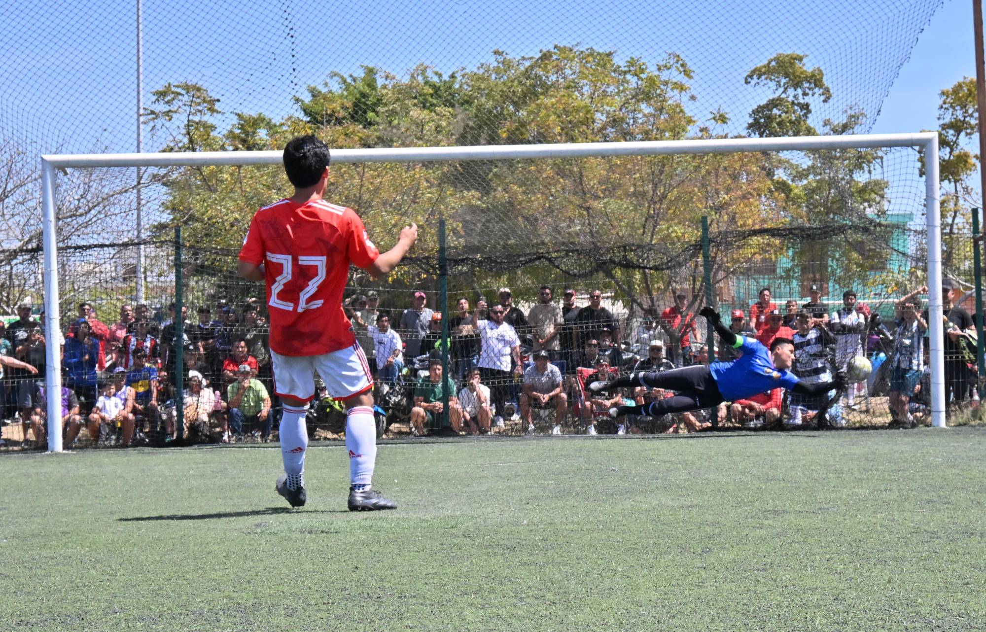 $!Se ciñe Familia Fajardo la corona de la Primera Fuerza con angustia extra