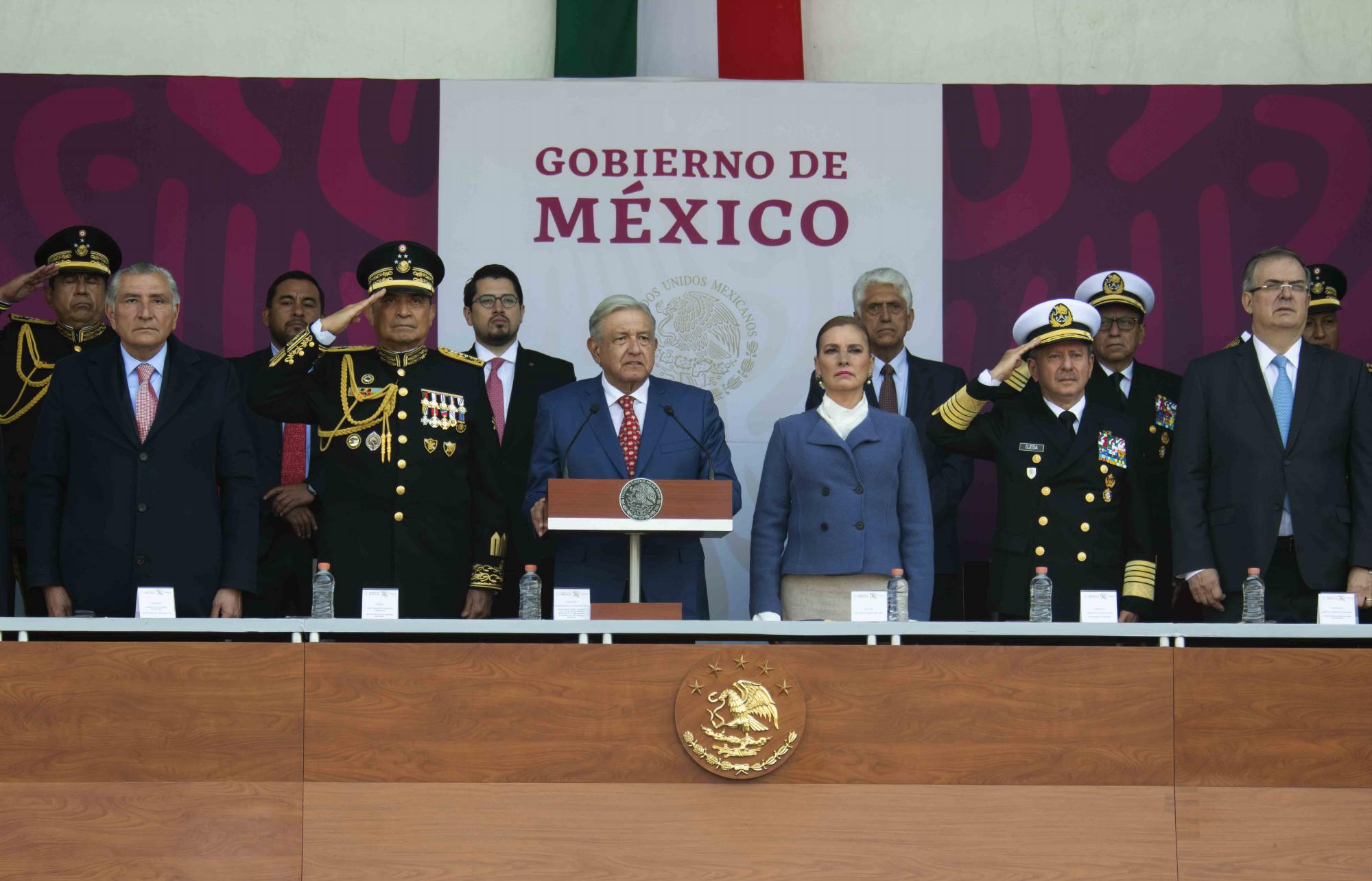 $!AMLO encabeza evento por Marcha de la Lealtad; Sedena refrenda compromiso y lealtad