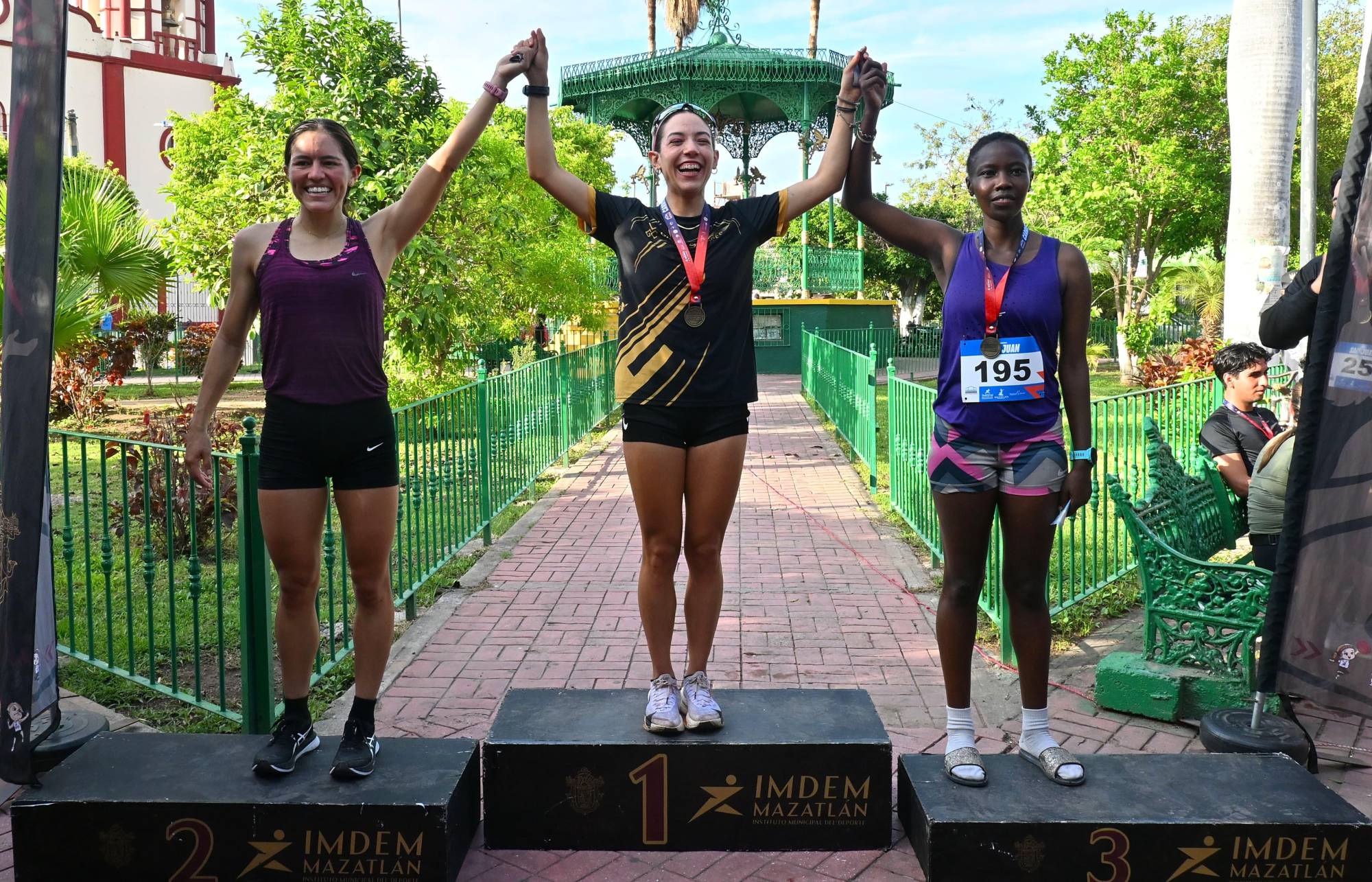 $!Carvajal y Nava conquistan la Carrera de San Juan en su edición más competitiva