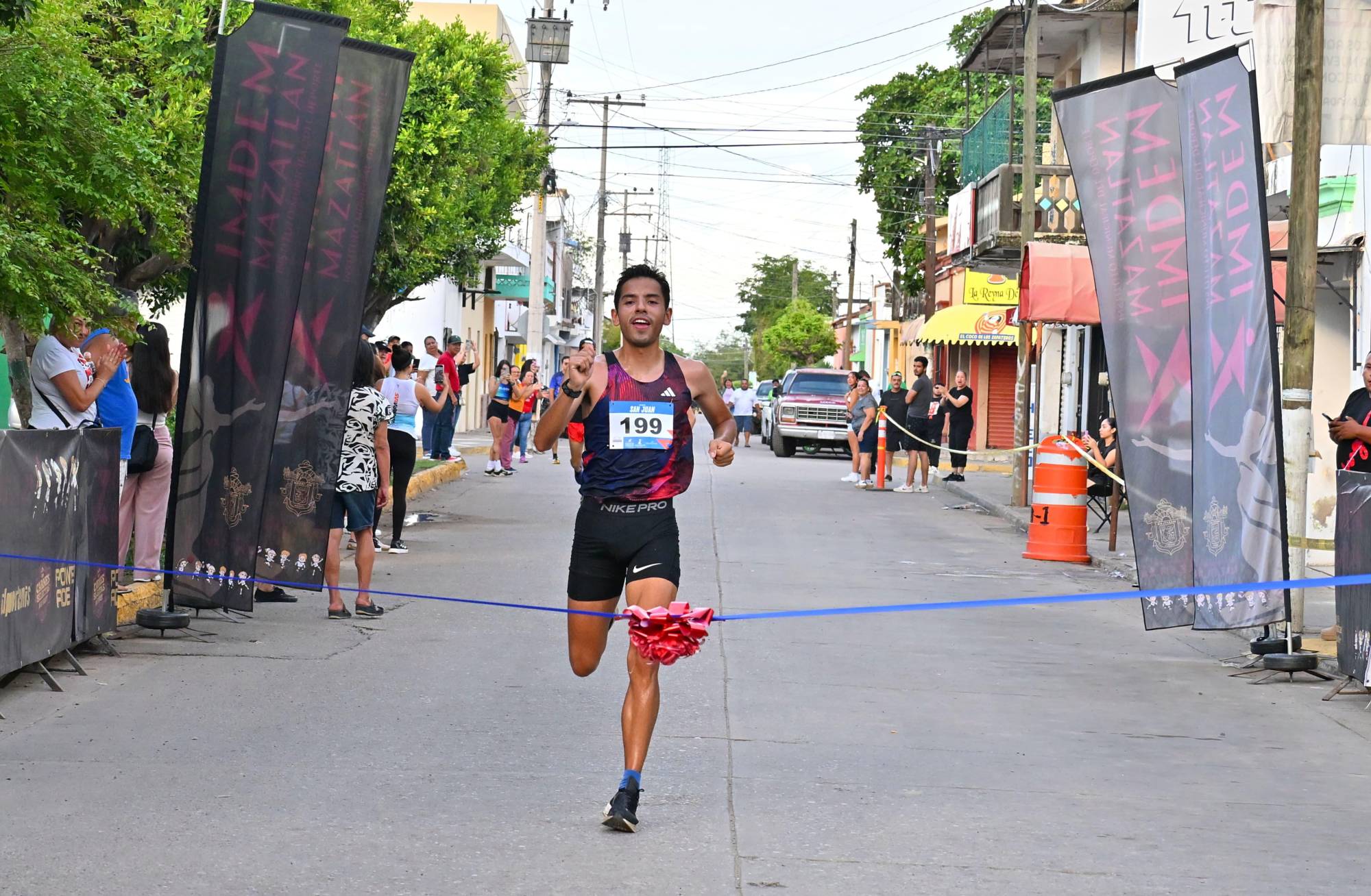 $!Carvajal y Nava conquistan la Carrera de San Juan en su edición más competitiva