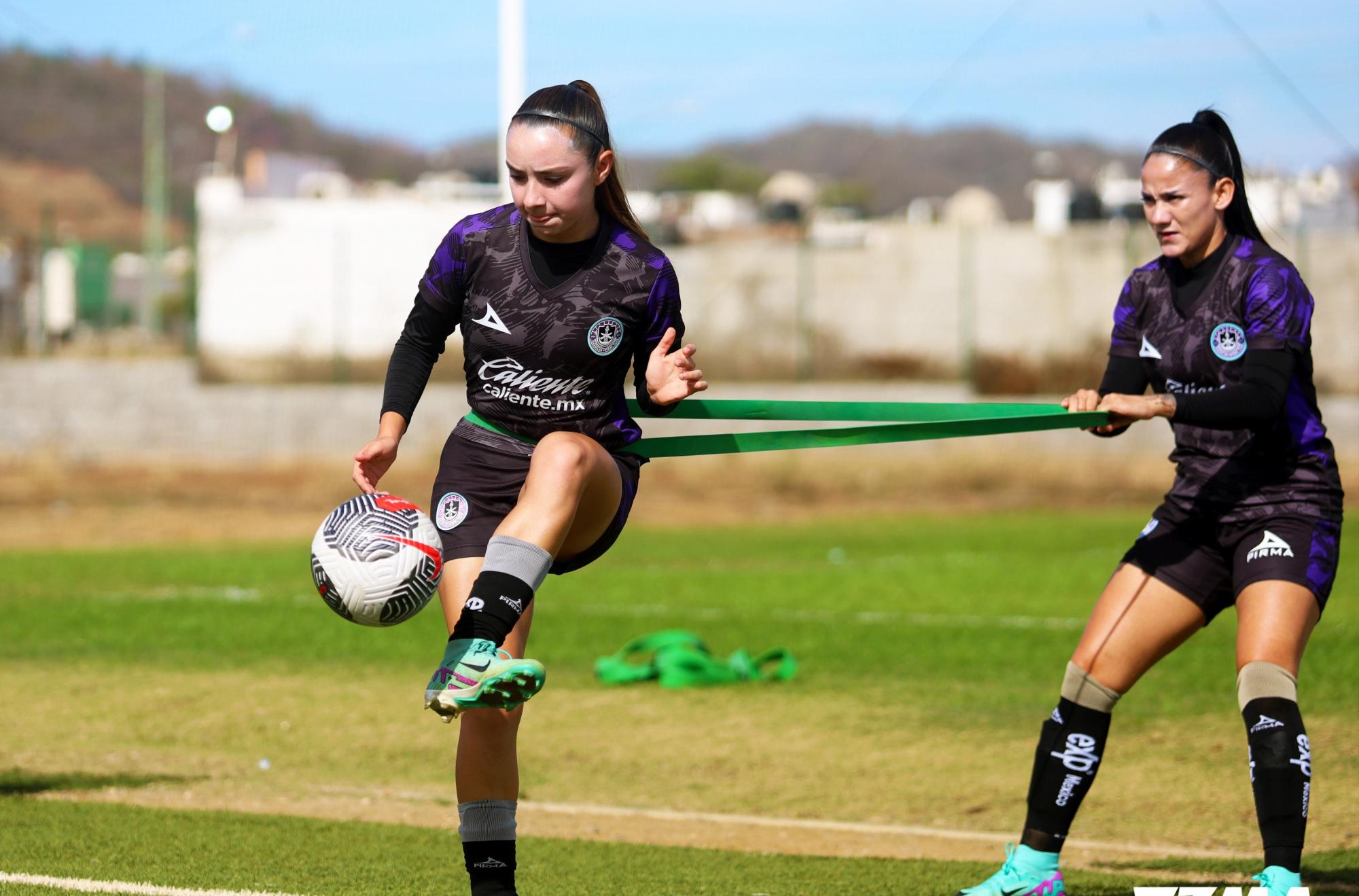 $!Mazatlán Femenil recibe a Chivas en el puerto