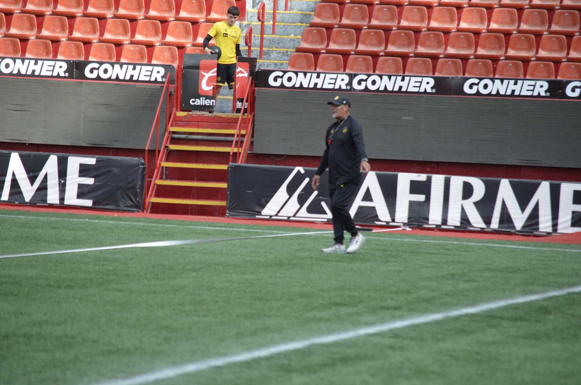 $!Paco Ramírez promete trabajo para levantar a Dorados