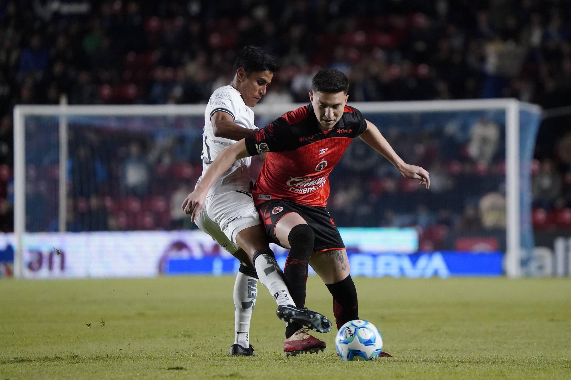 $!Xolos sorprende en el Corregidora