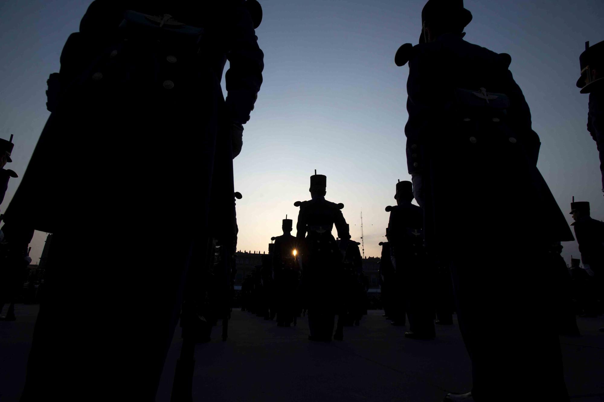 $!AMLO encabeza evento por Marcha de la Lealtad; Sedena refrenda compromiso y lealtad