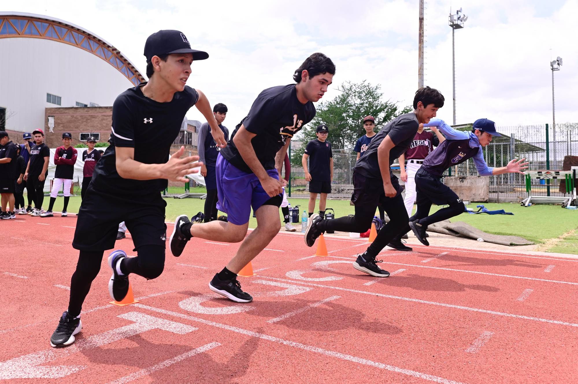 $!Gran respuesta al try out de beisbol del Isde