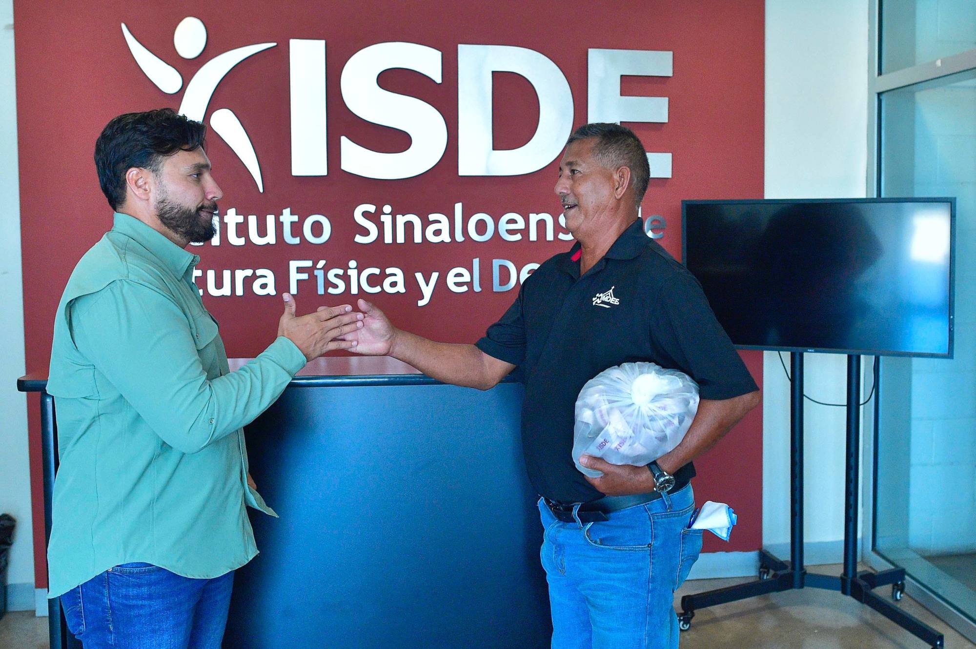 $!Isde entrega de medallas para Torneo Intermunicipal de Boxeo