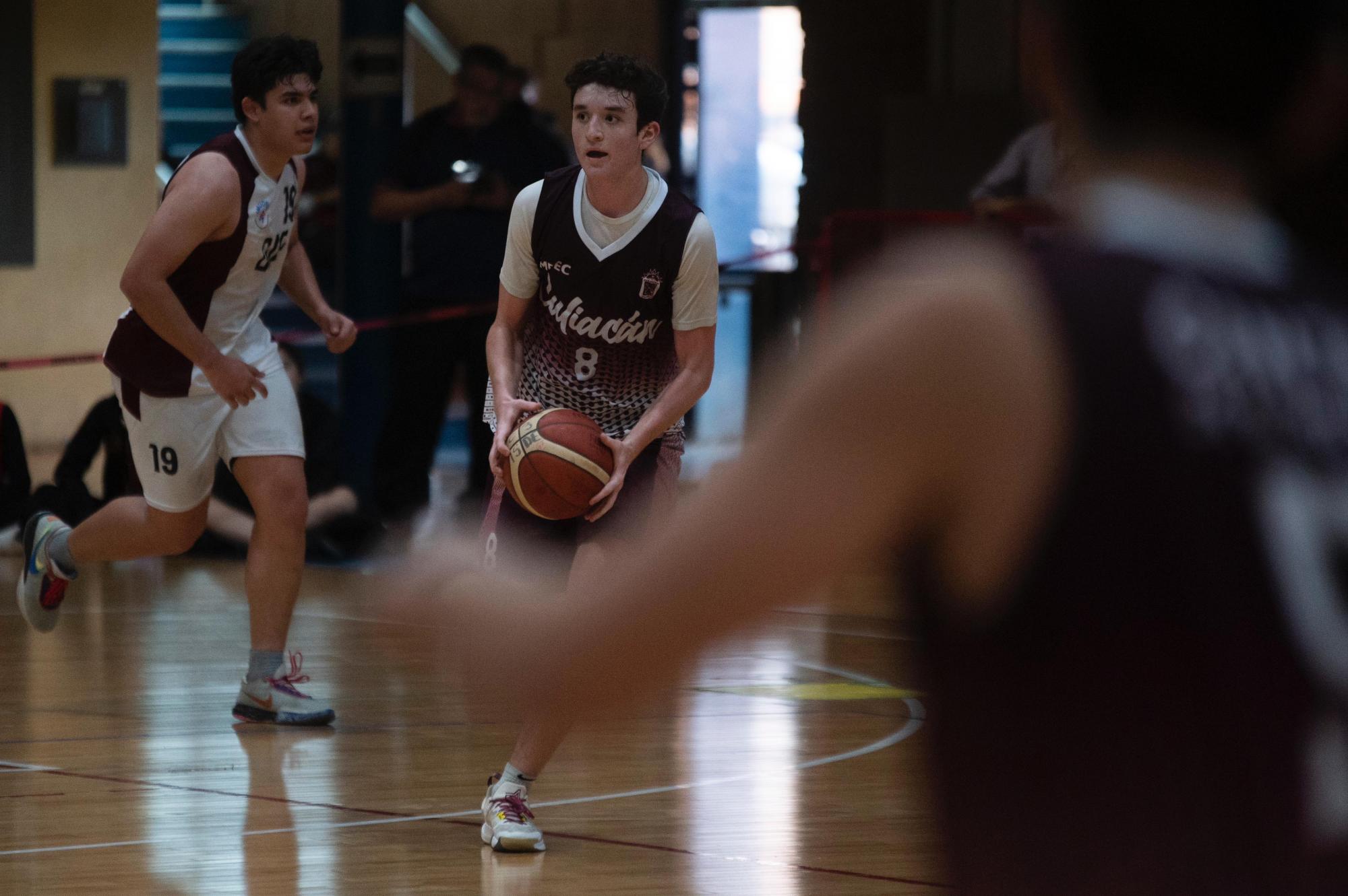 $!Culiacán y Ahome disputarán los títulos en estatal de baloncesto