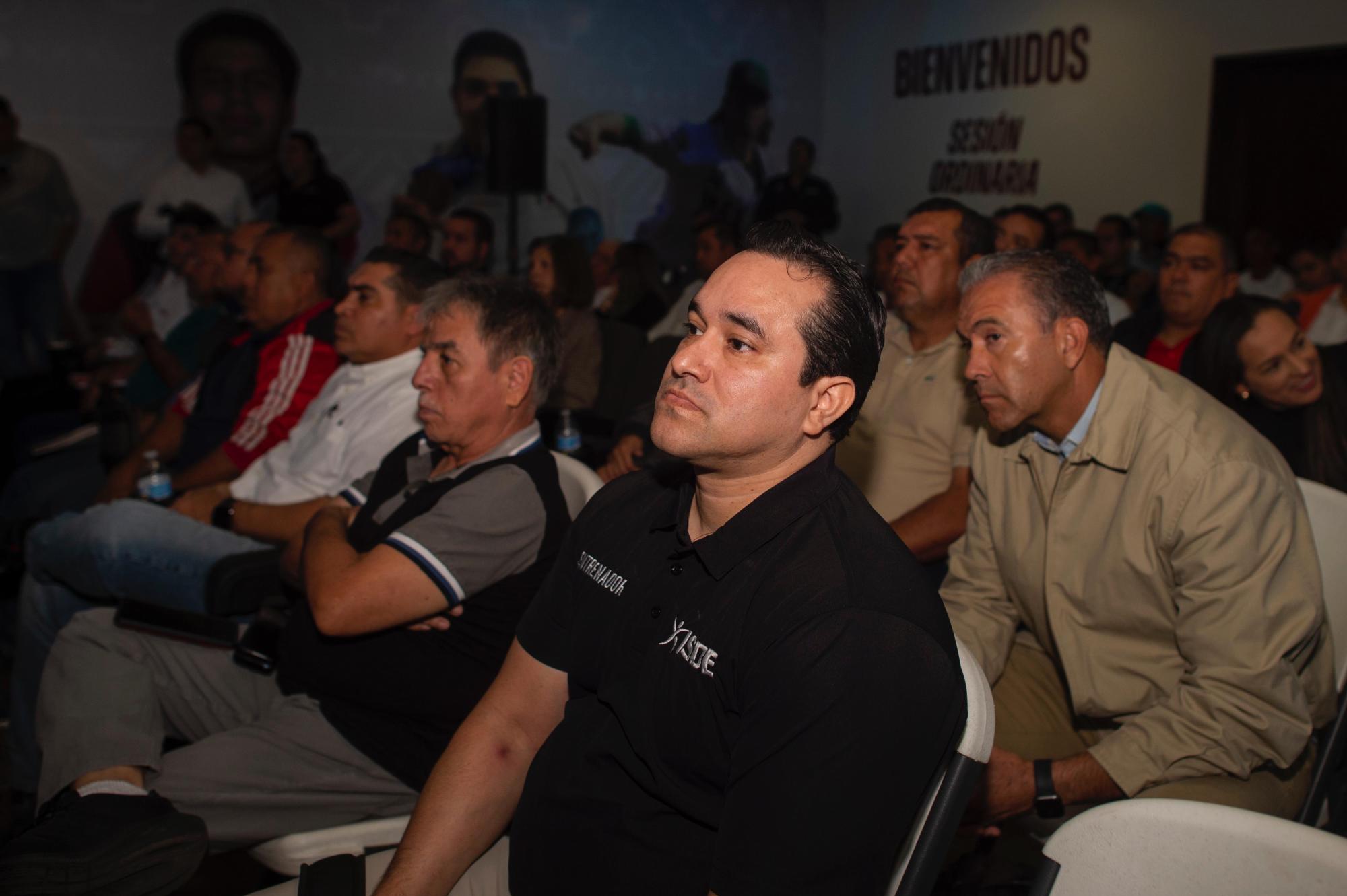 $!Presenta director del Isde su informe de labores