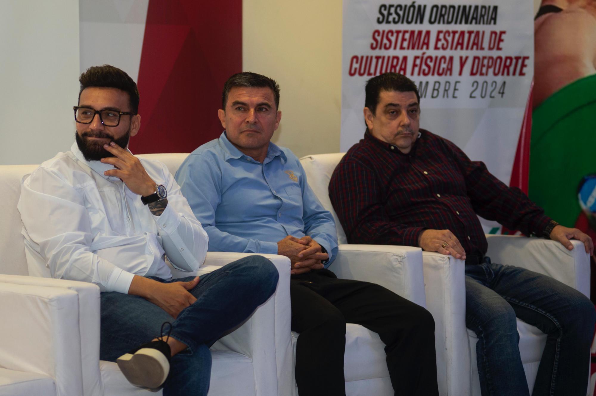$!Presenta director del Isde su informe de labores
